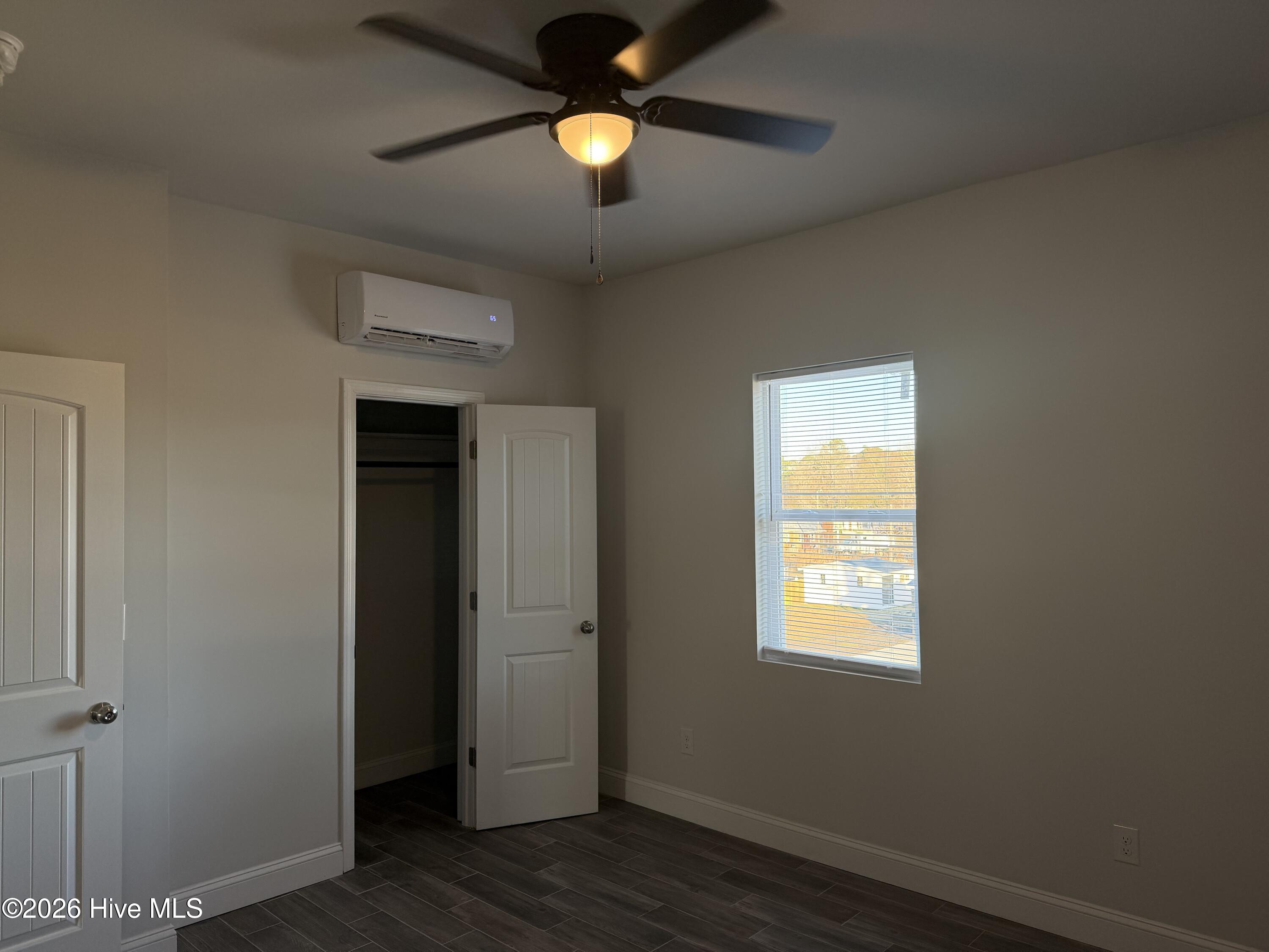 711 Tallman Circle,Midway Park