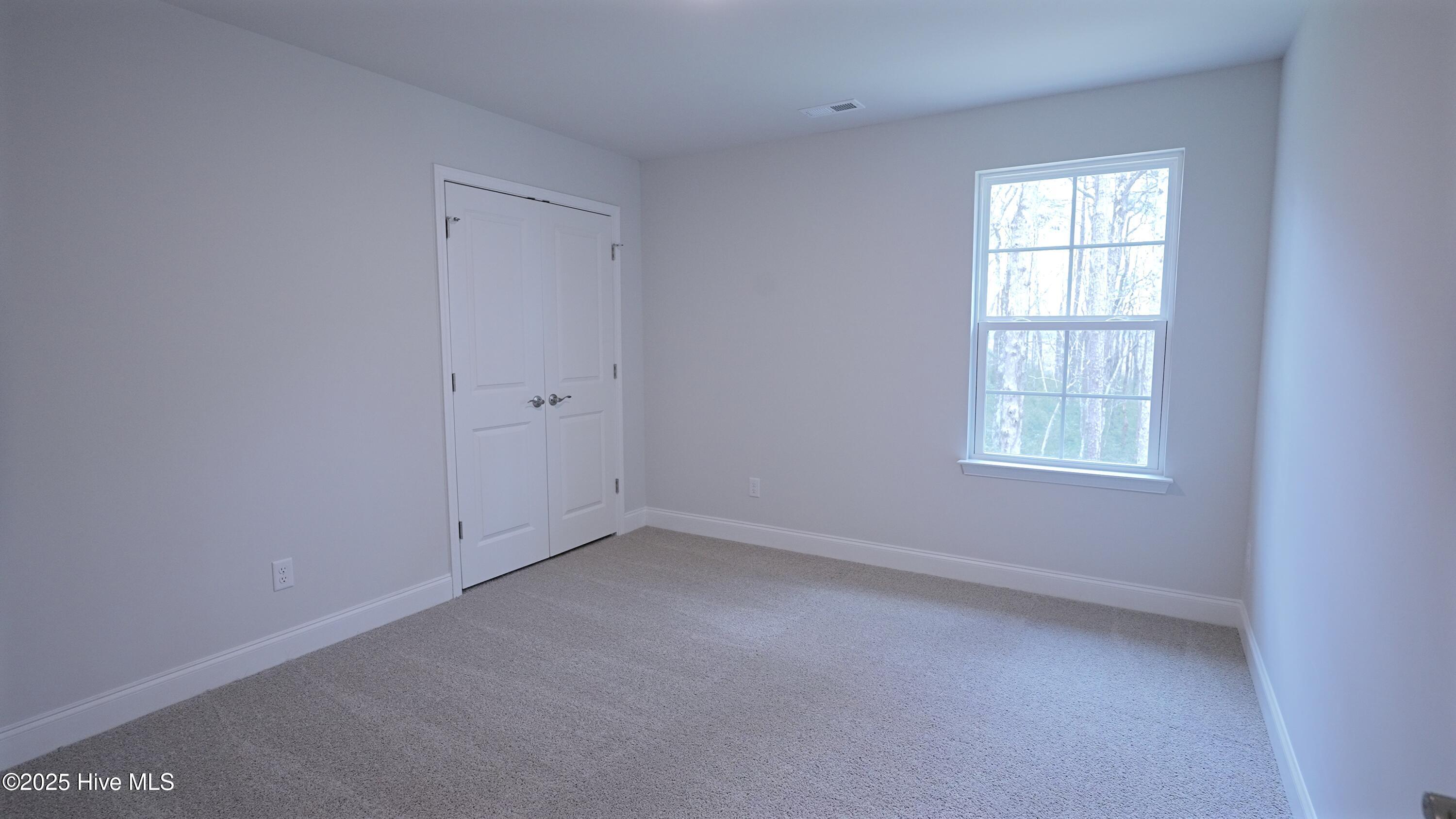 100536920 | Photo 28