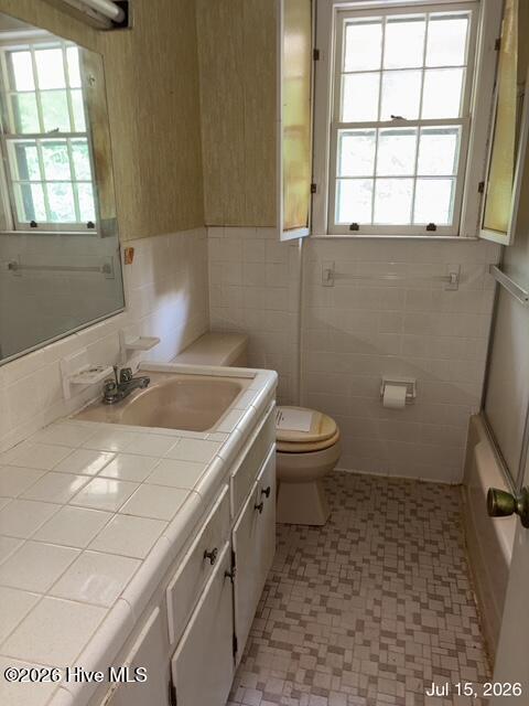 Hall bath