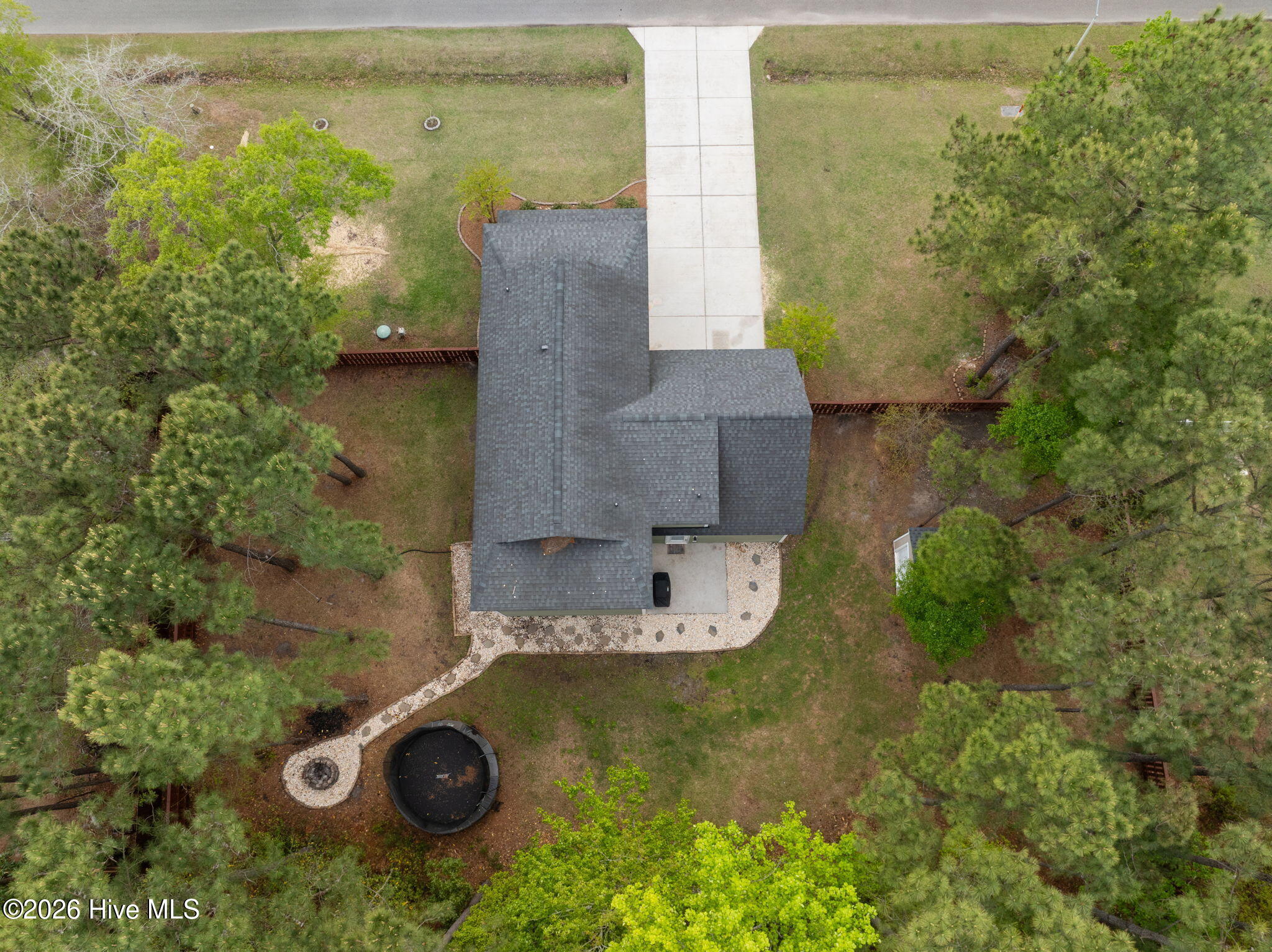 100565759 | Photo 47