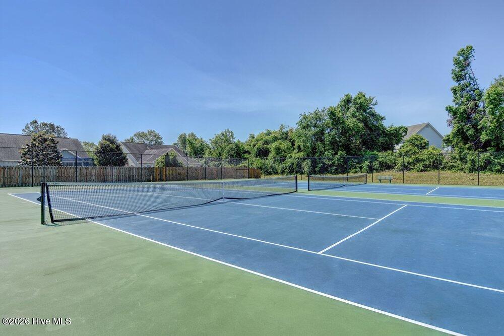 100555857 | Photo 57