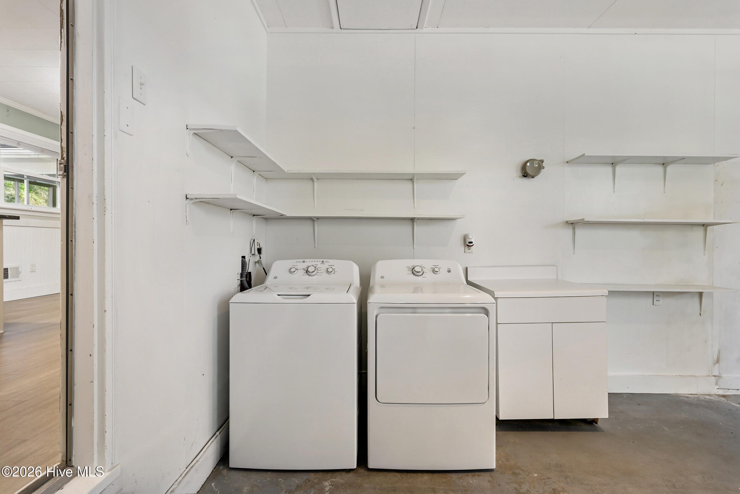 100550925 | Photo 20