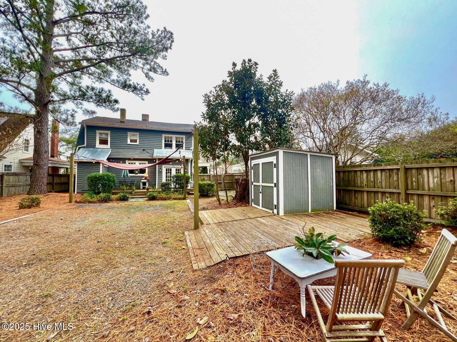 100544314 | Photo 24