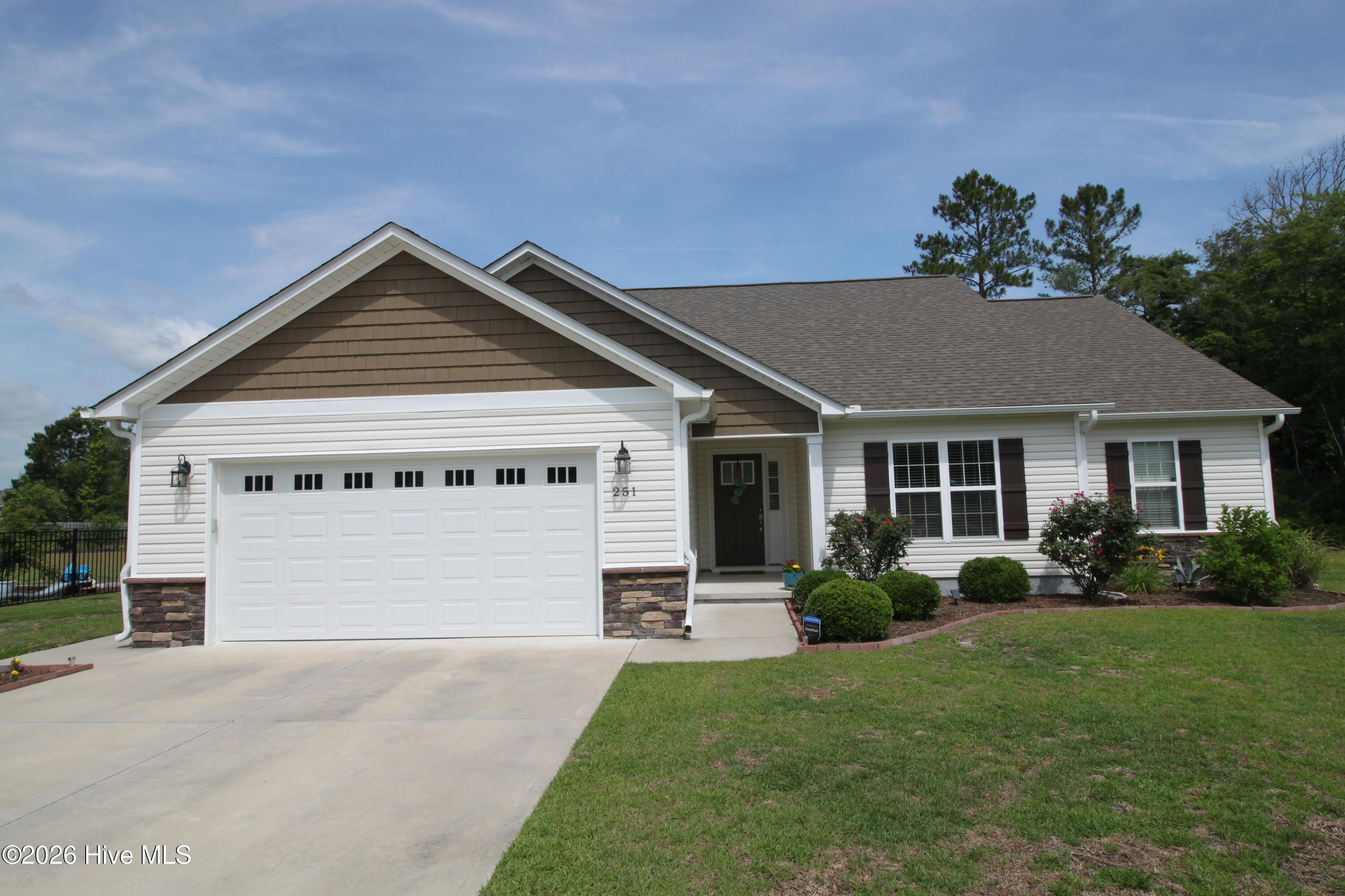 251 Patriot Drive,Newport