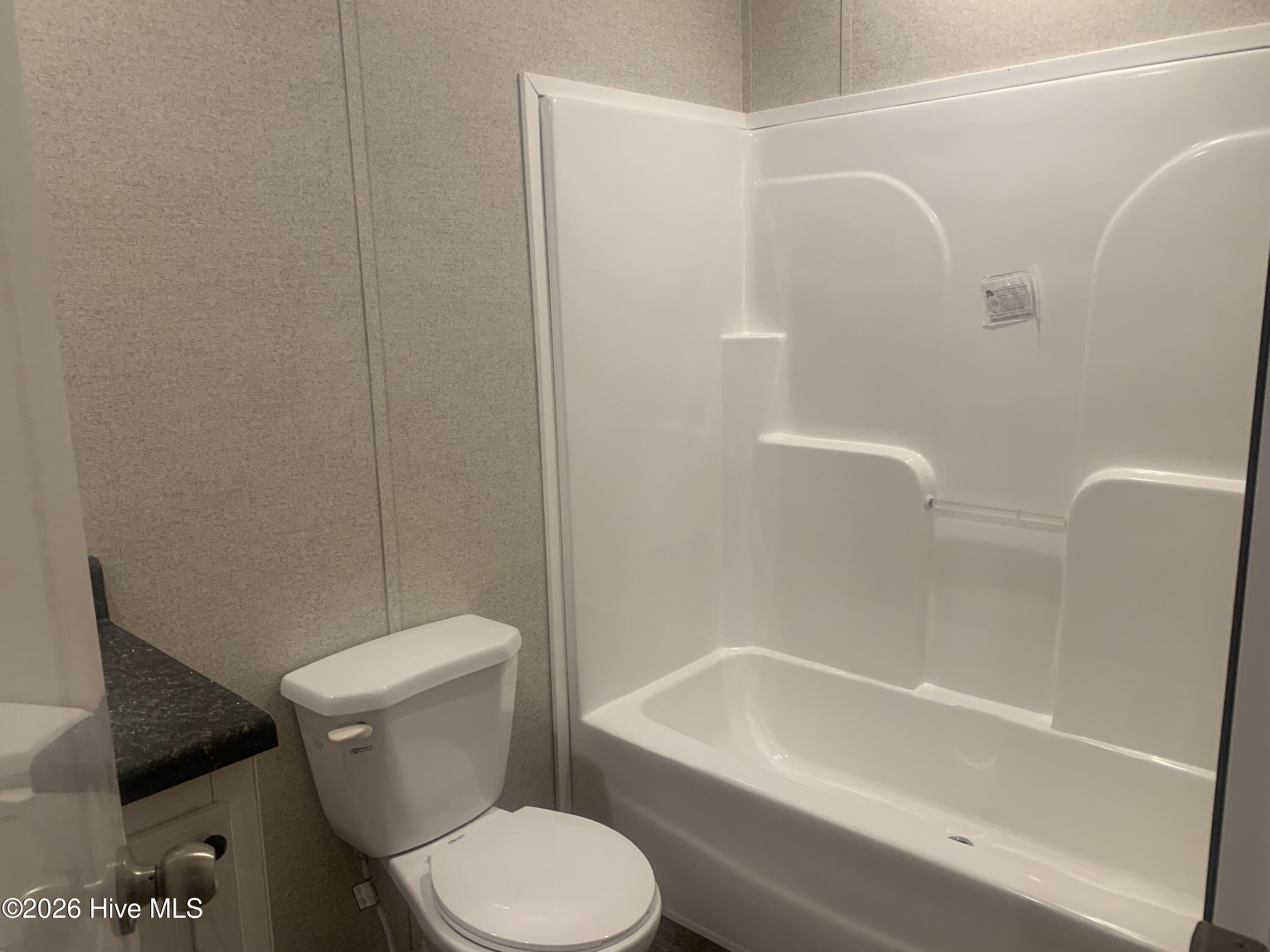 100563137 | Photo 11