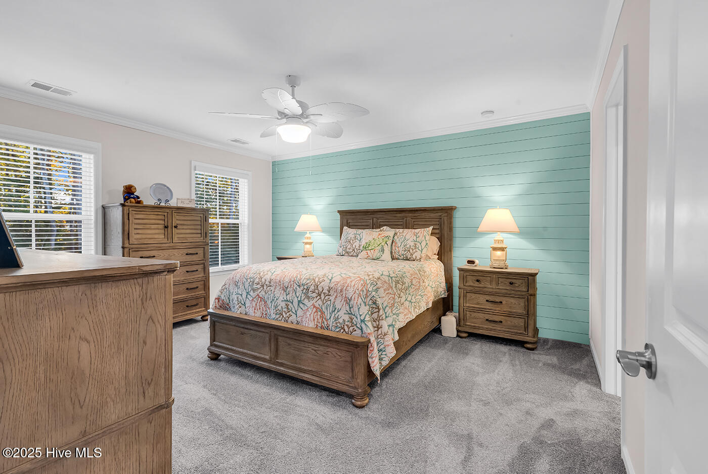 100539654 | Photo 29