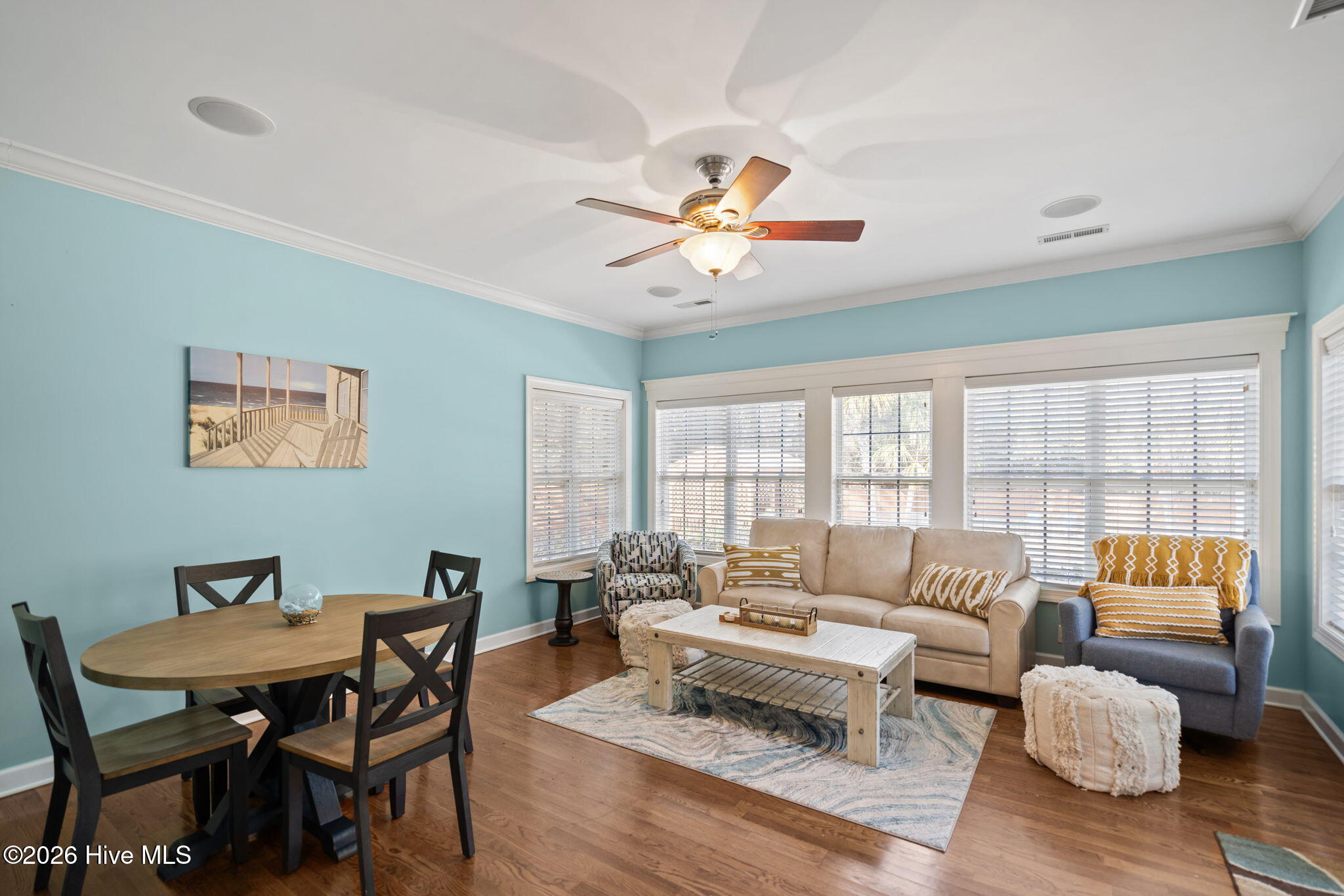 100559700 | Photo 20