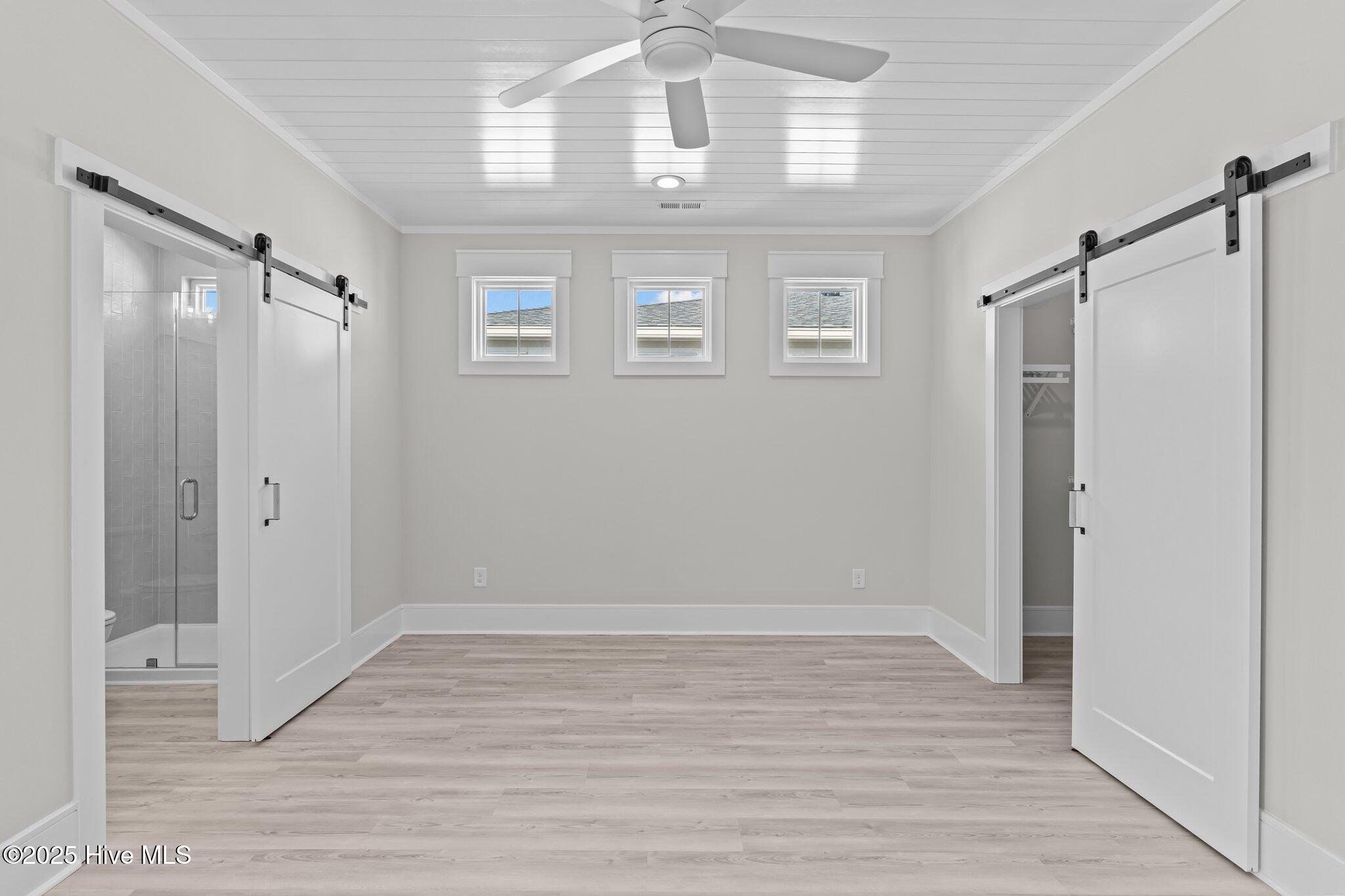 100489712 | Photo 27