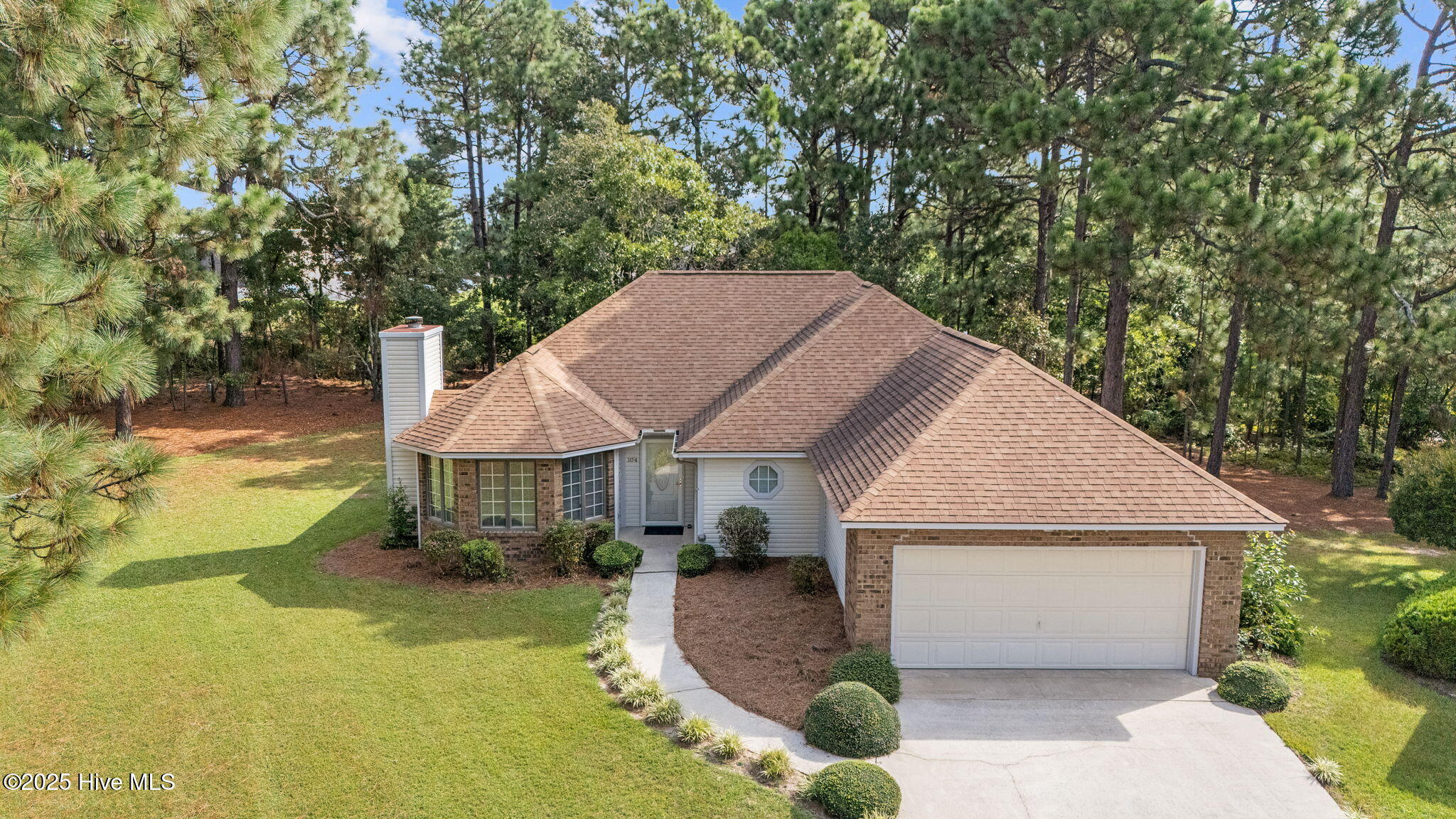 Homes for sale in West End, NC | 104 Pinnacle Ct, West End, NC 27376 | MLS# 100527128