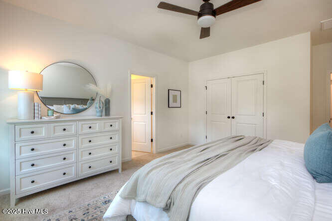 100527327 | Photo 34