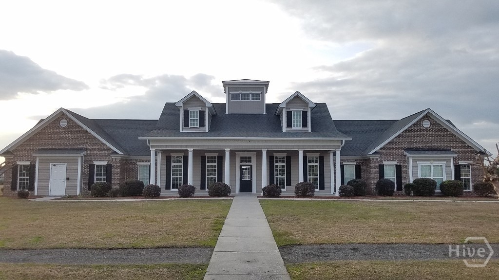 Rice Creek Clubhouse and Amenities
