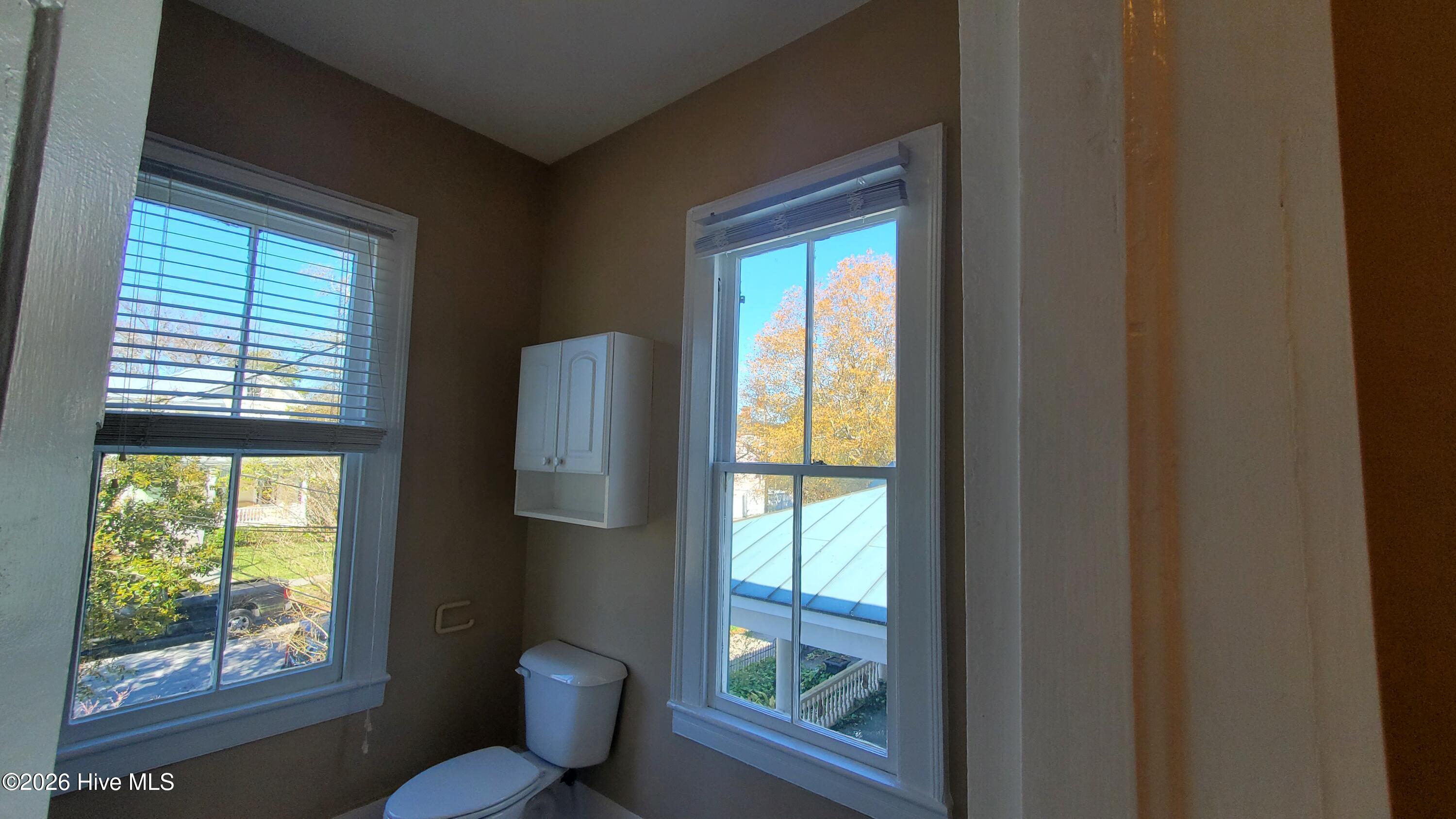 100553021 | Photo 10