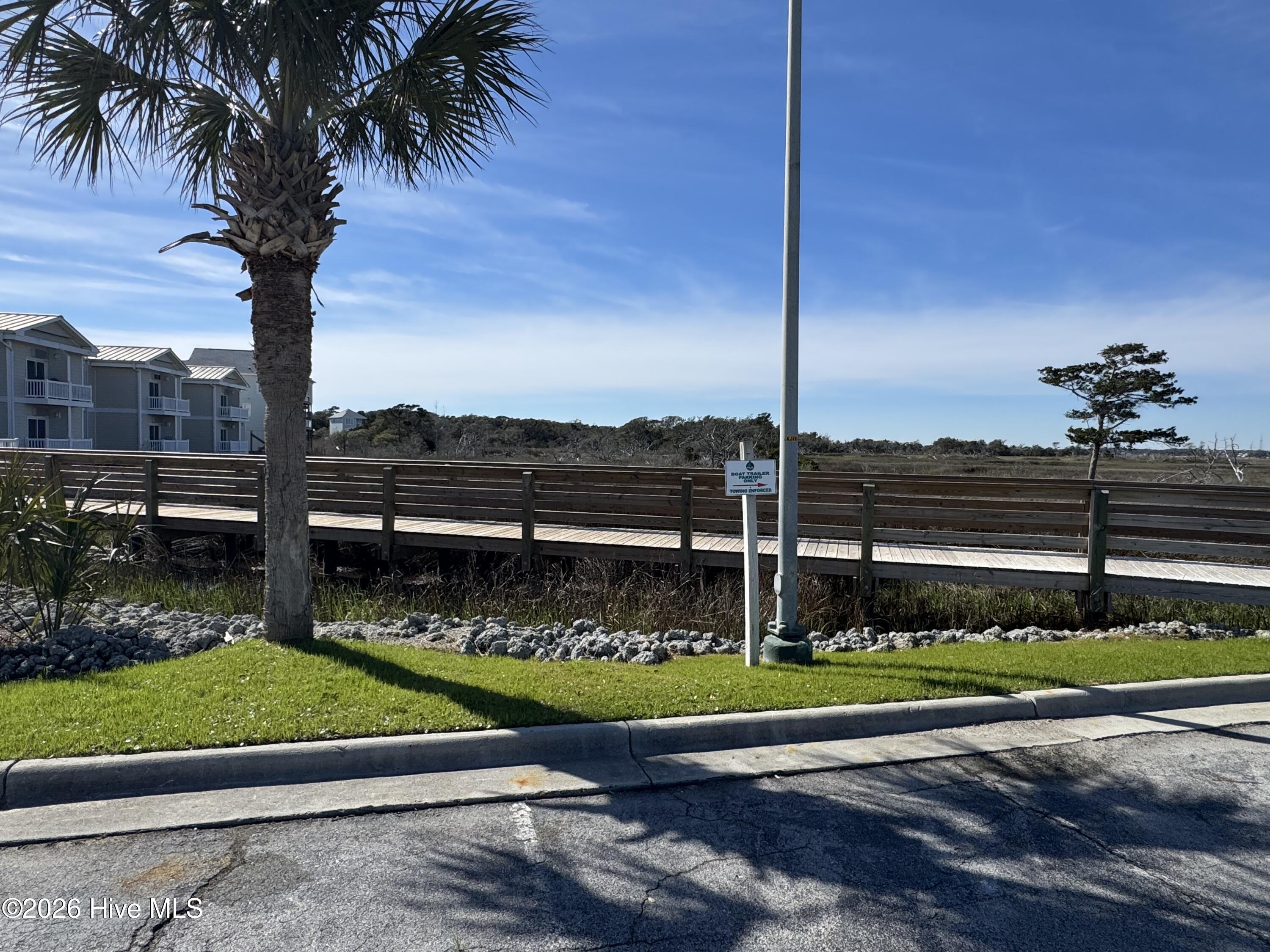 602 W Fort Macon Road 242,Atlantic Beach