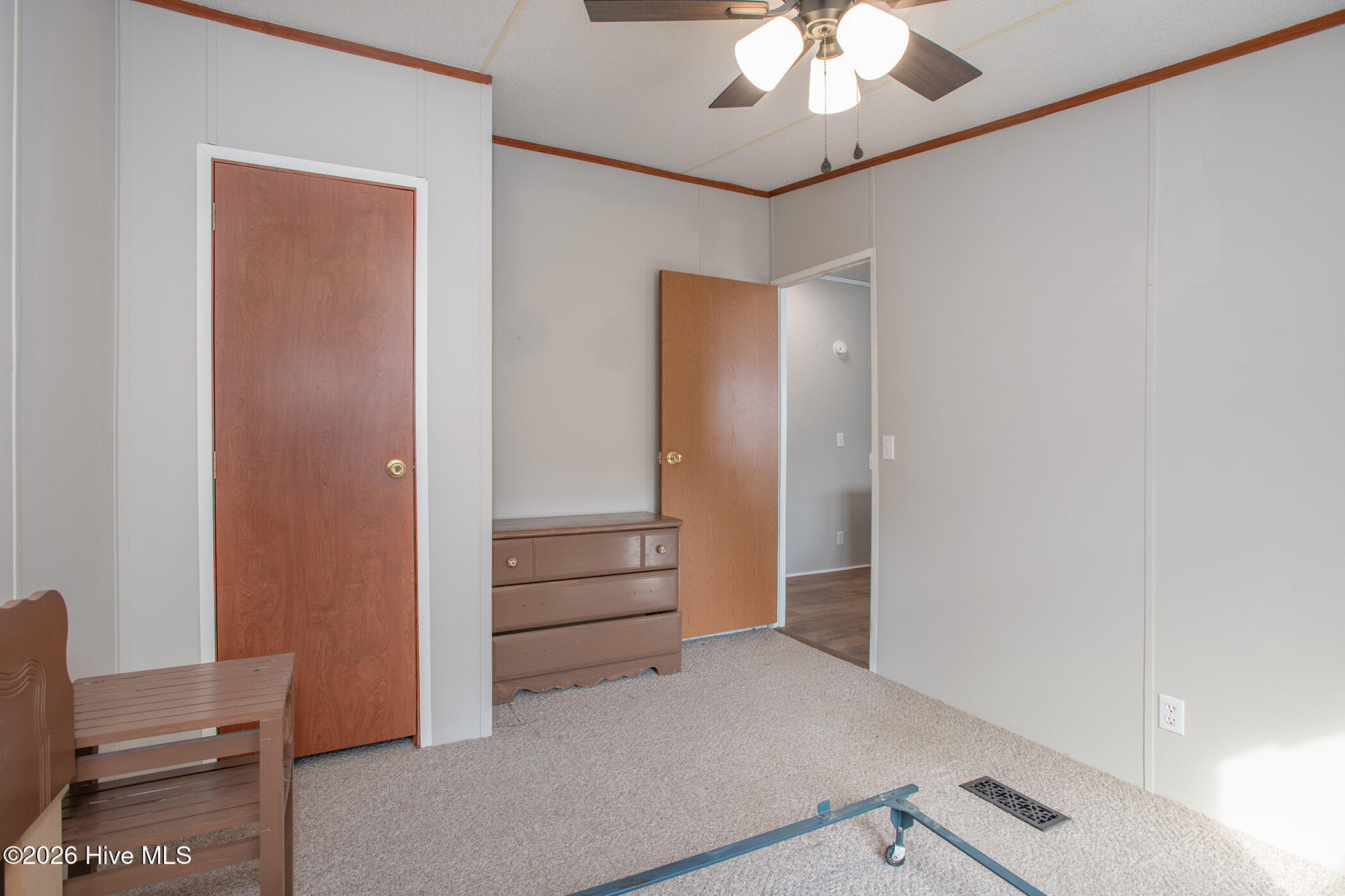 290 Broad Creek Loop Road,Newport