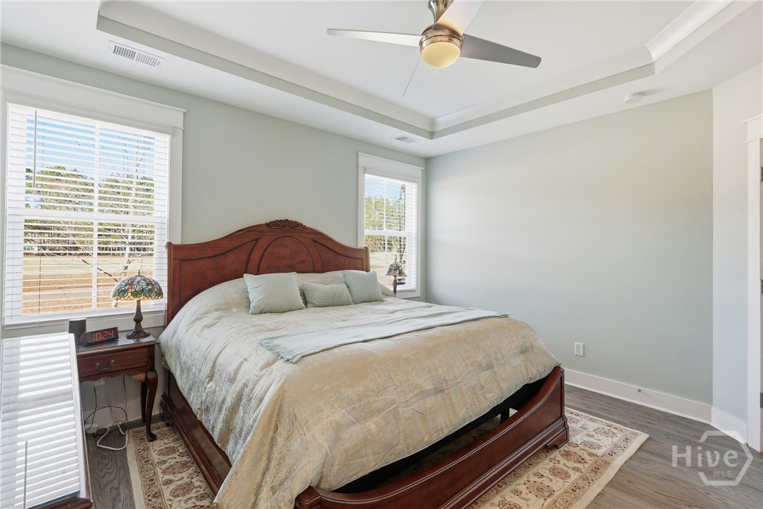 Primary suite