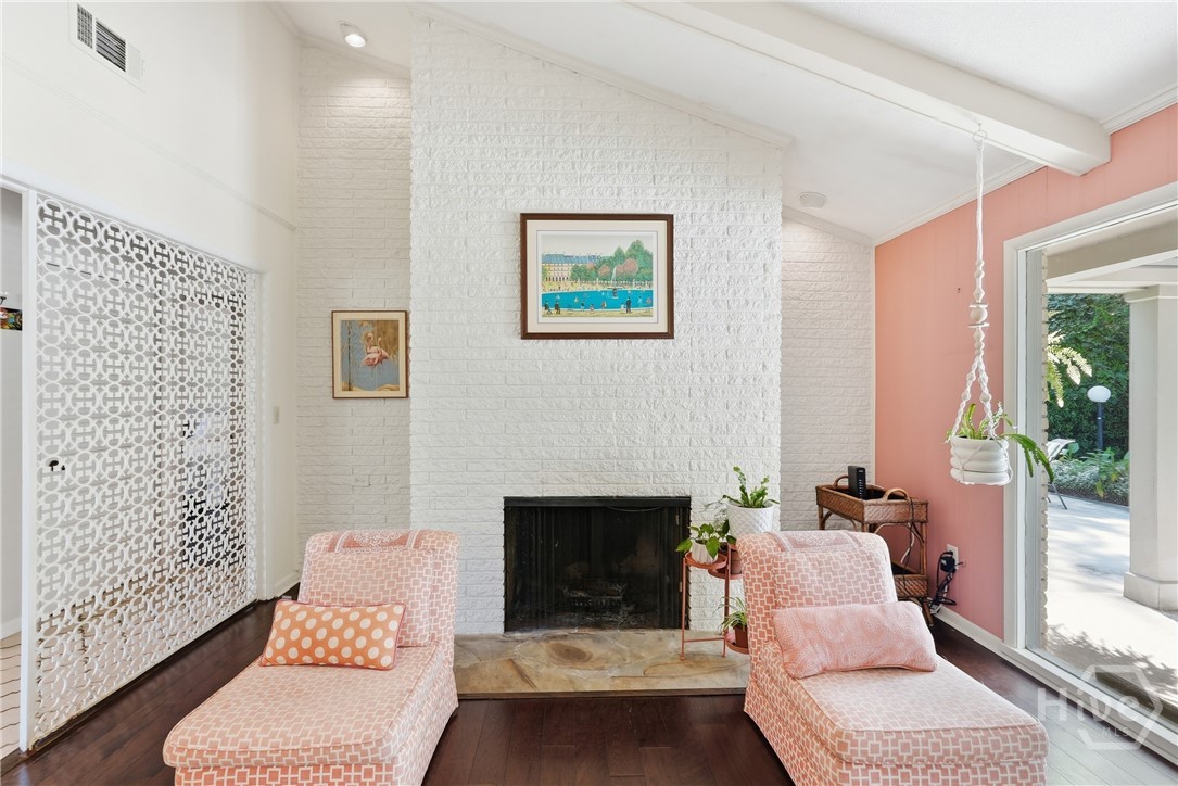 3rd image of 207 Devonshire Rd, Savannah, GA 31410 | MLS# SA362635