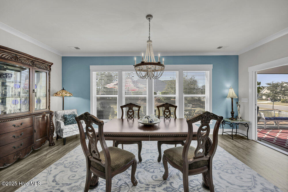 100540446 | Photo 22