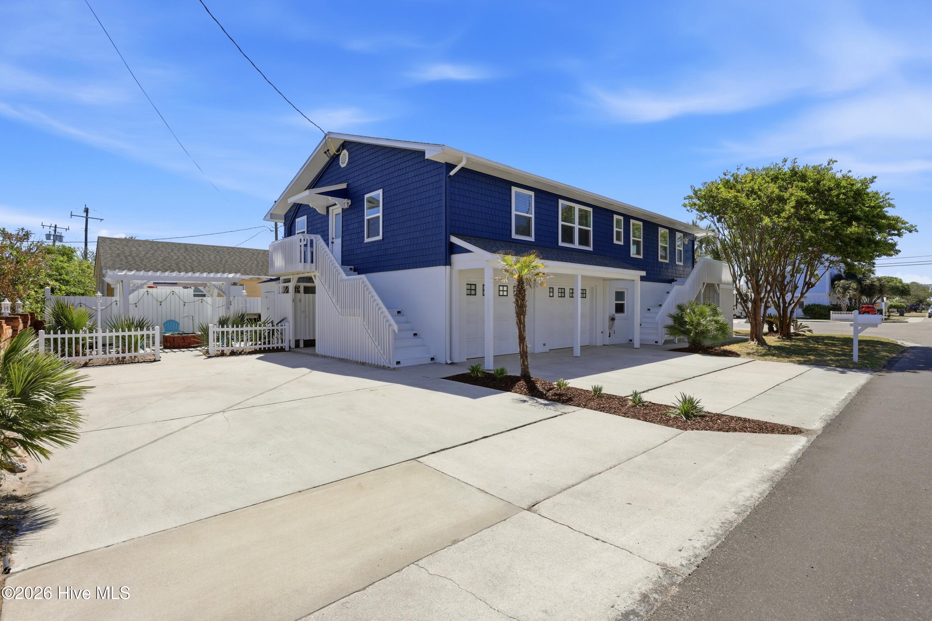 100569412 | Photo 41