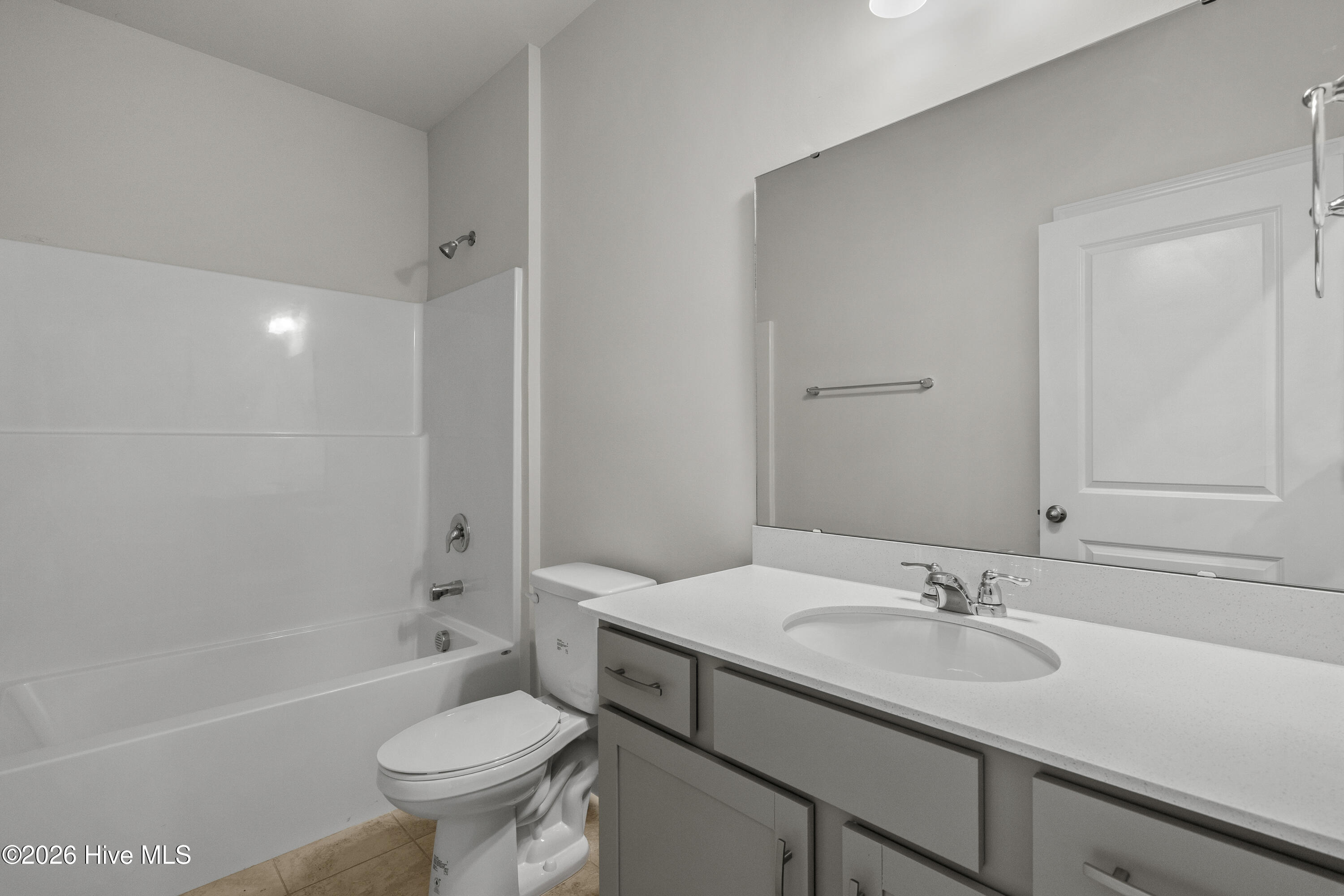 100553413 | Photo 13