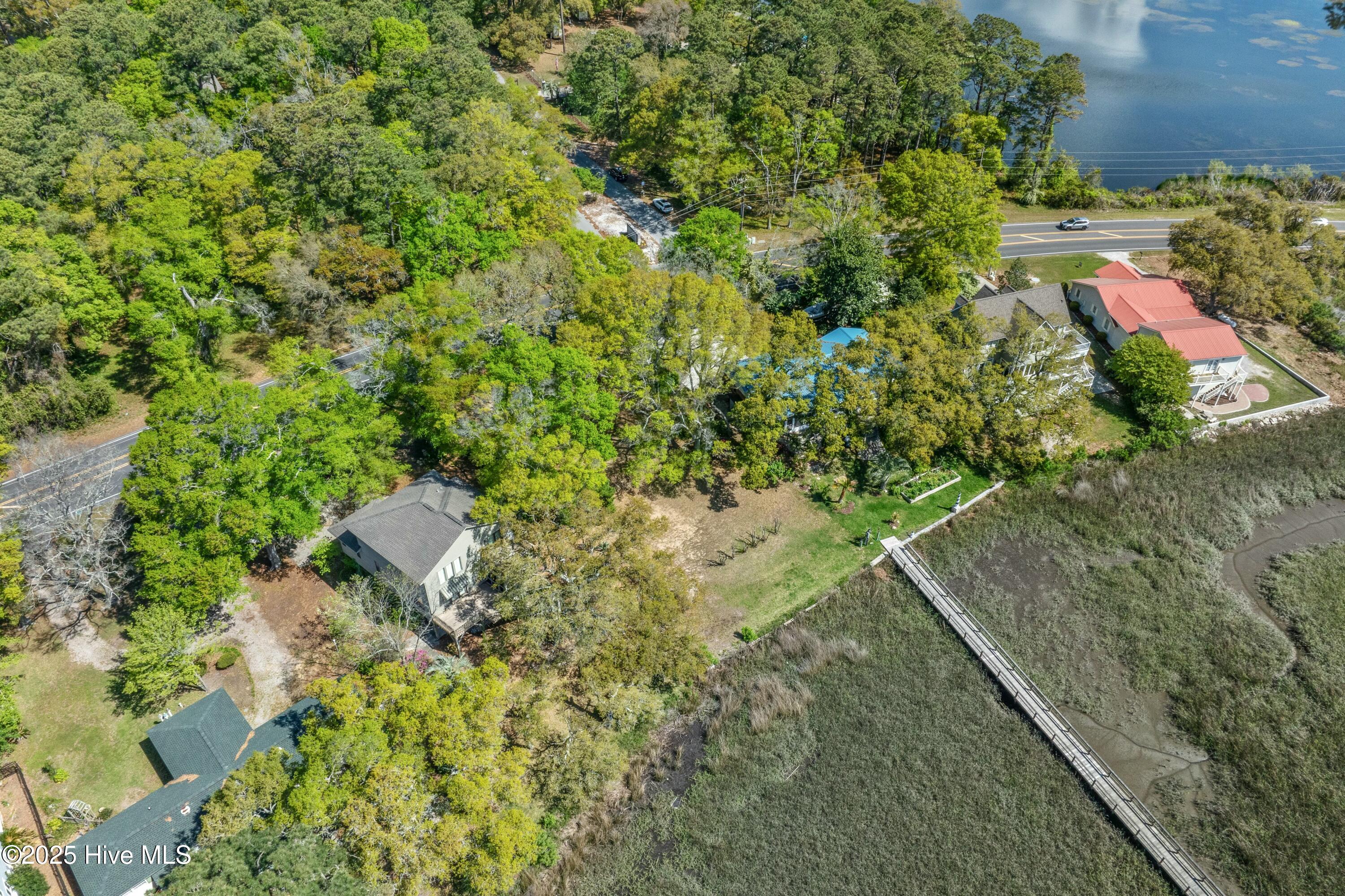 100500962 | Photo 10