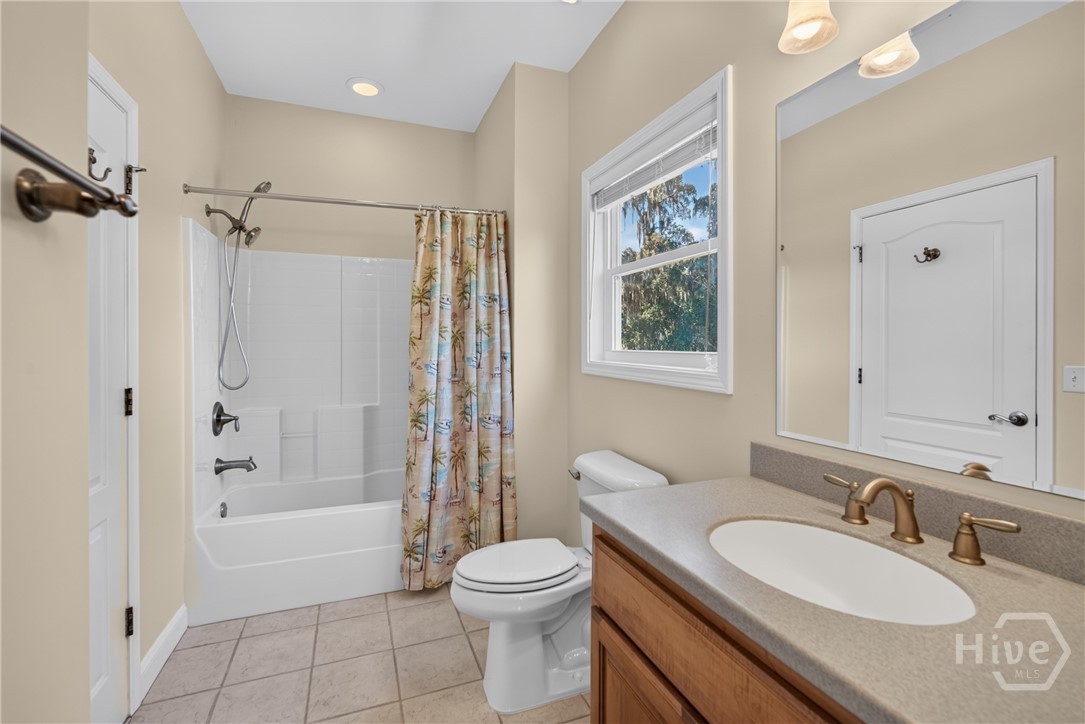 2nd bathroom.