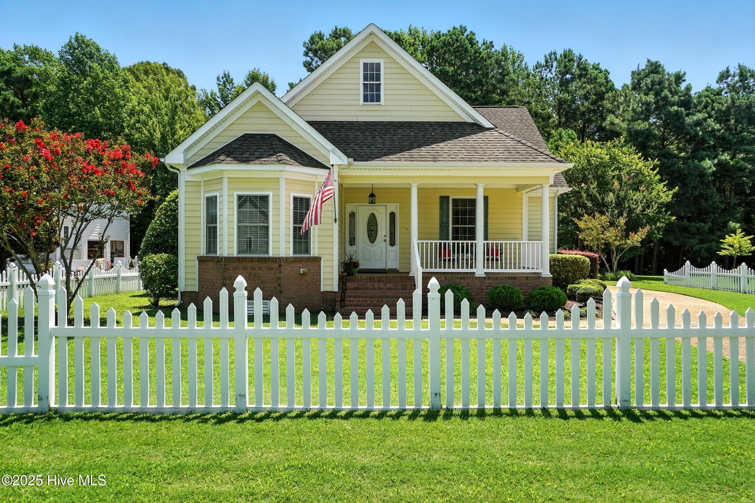 Homes for sale in Hertford, NC | 121 Shenandoah River Dr, Hertford, NC 27944 | MLS# 100519406