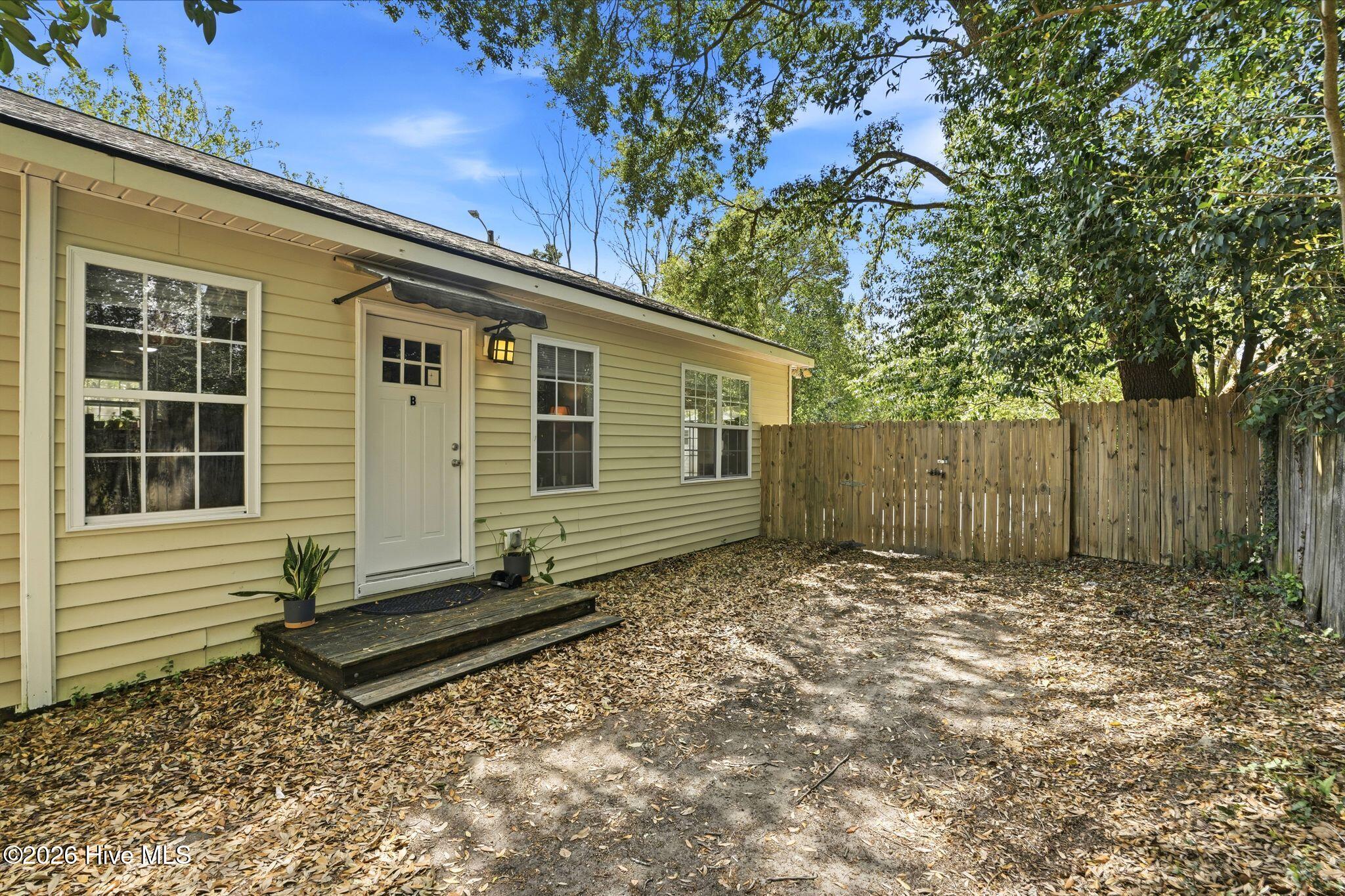 100564510 | Photo 27