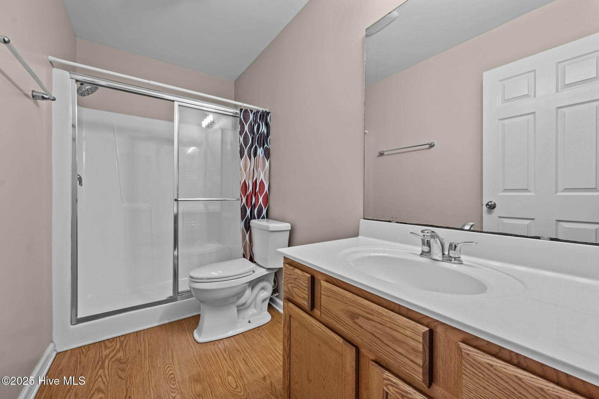 100522218 | Photo 16