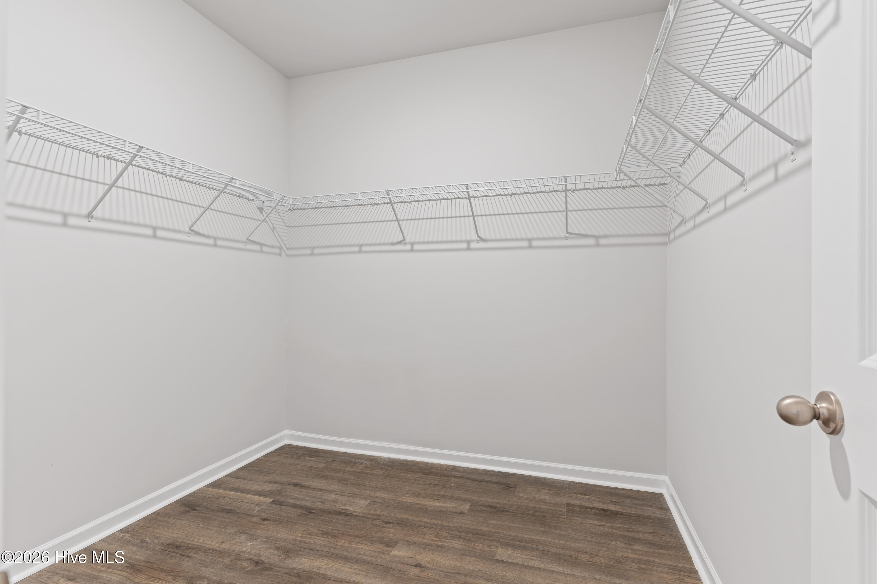 100538975 | Photo 21