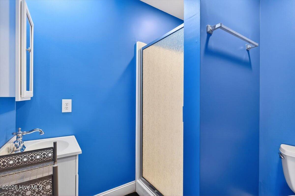 100551977 | Photo 36