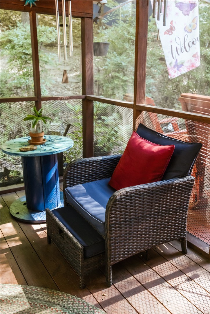 3383 Wolf Drive