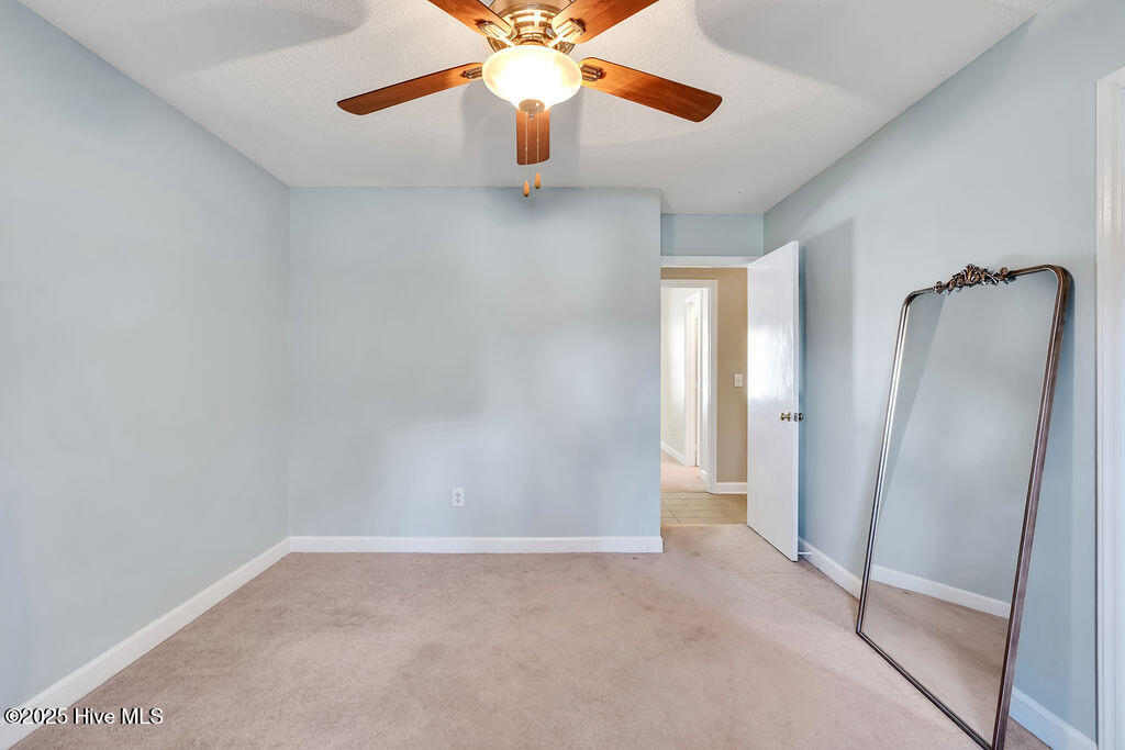 100533718 | Photo 20