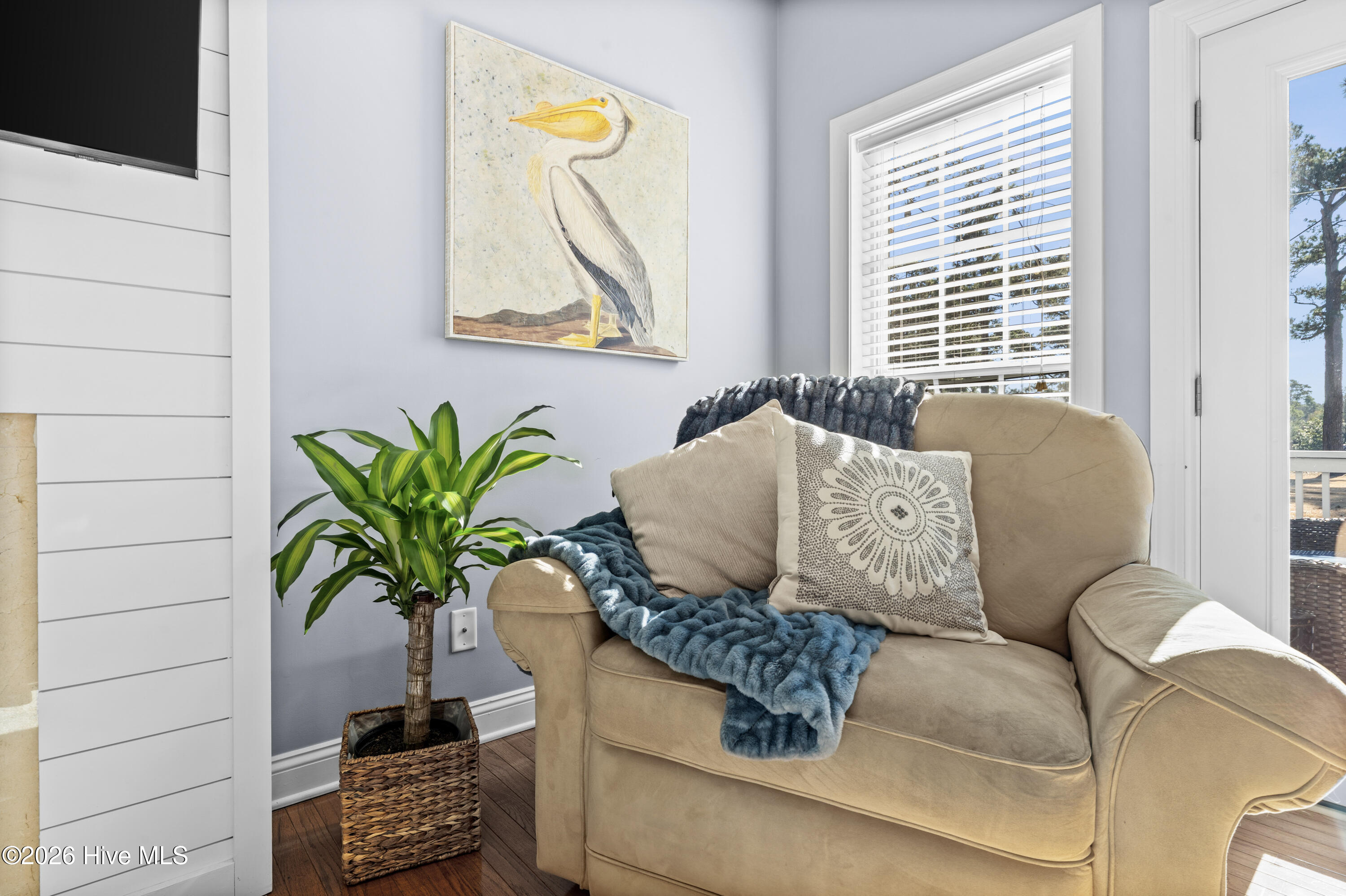 100550440 | Photo 21