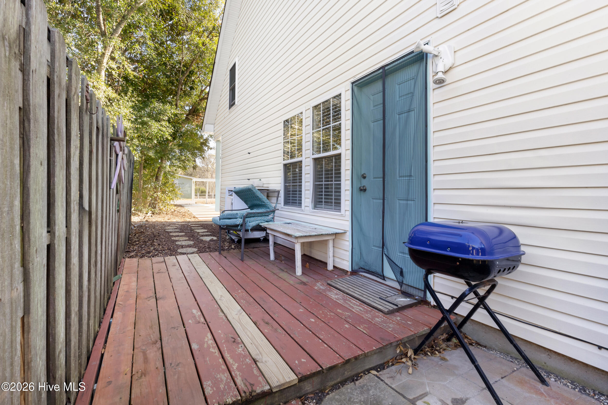 100555231 | Photo 26