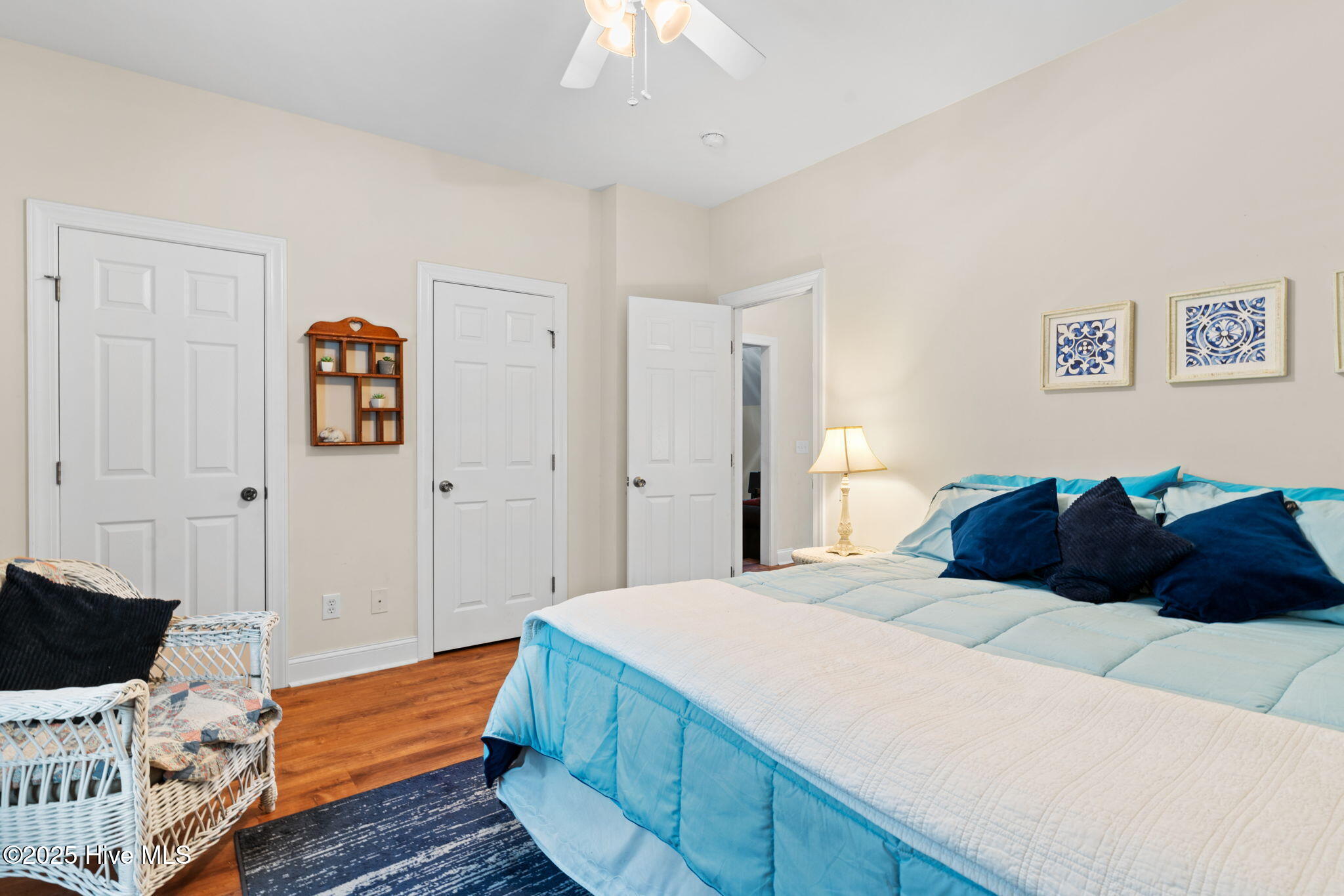 100529824 | Photo 24