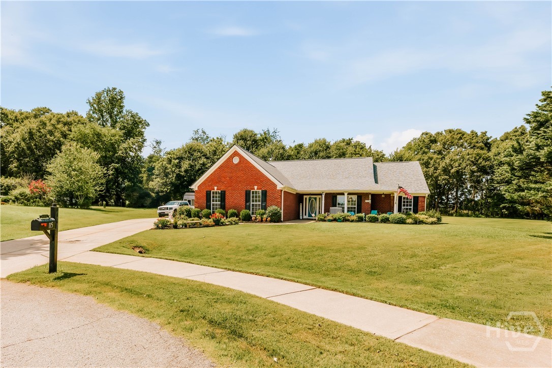 Homes for sale in Winterville, GA | 115 Ashlin Ct, Winterville, GA 30683 | MLS# CL360934