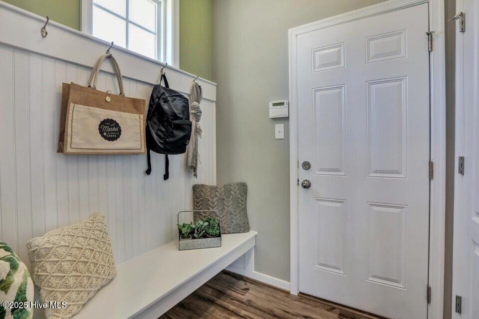 100545617 | Photo 18