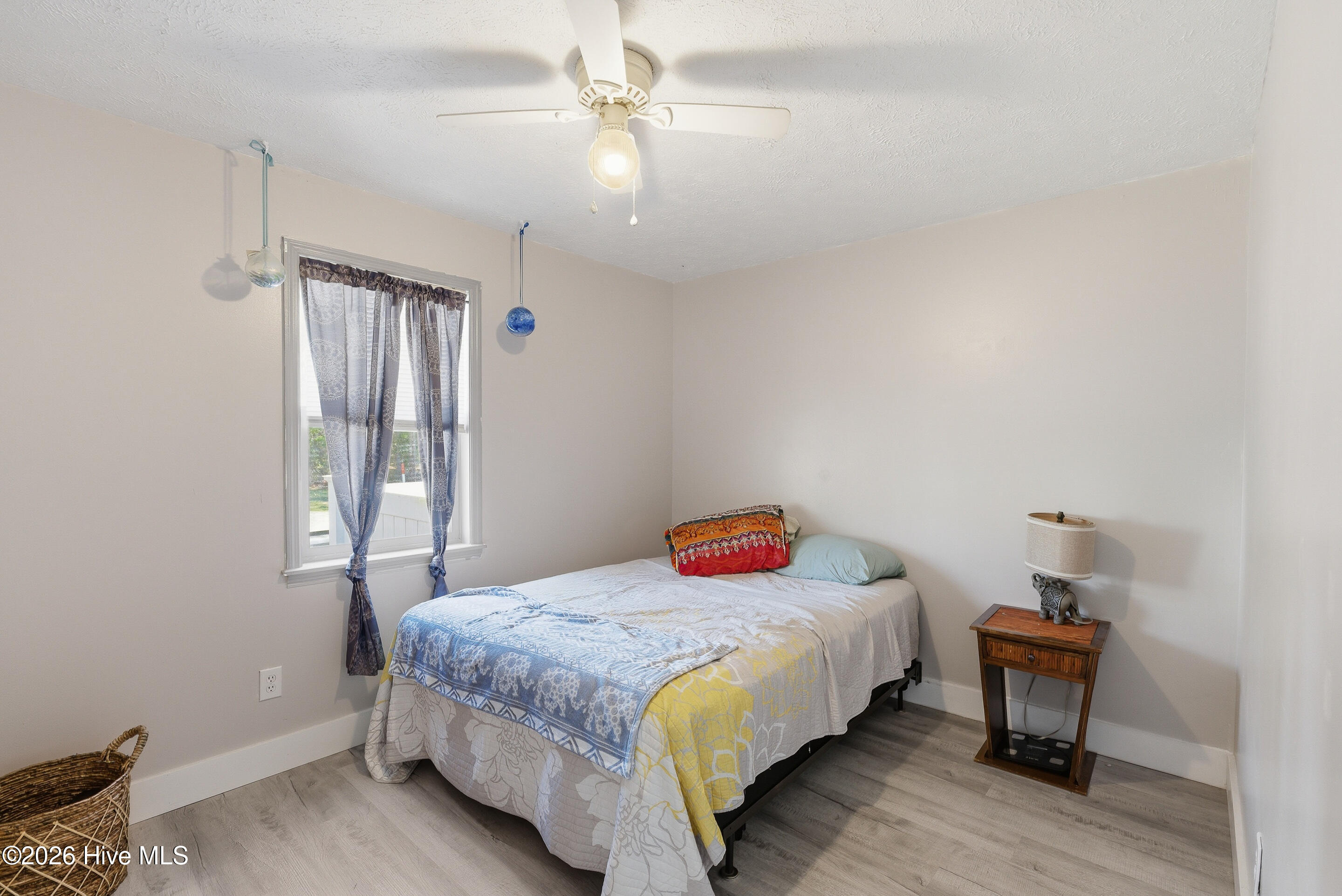 100563534 | Photo 19