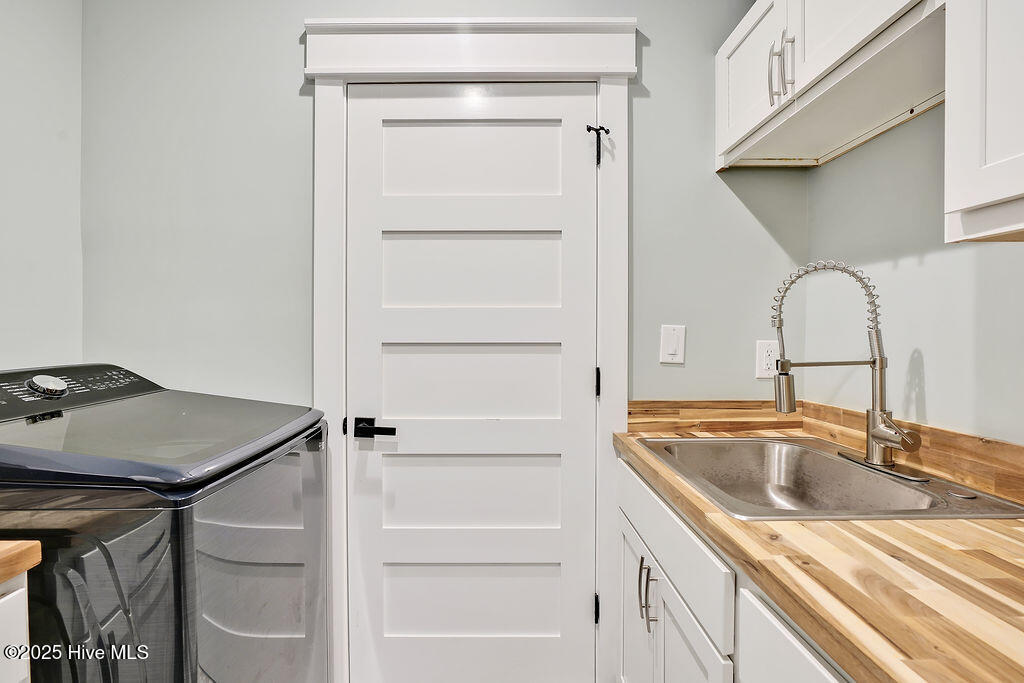 100521530 | Photo 32