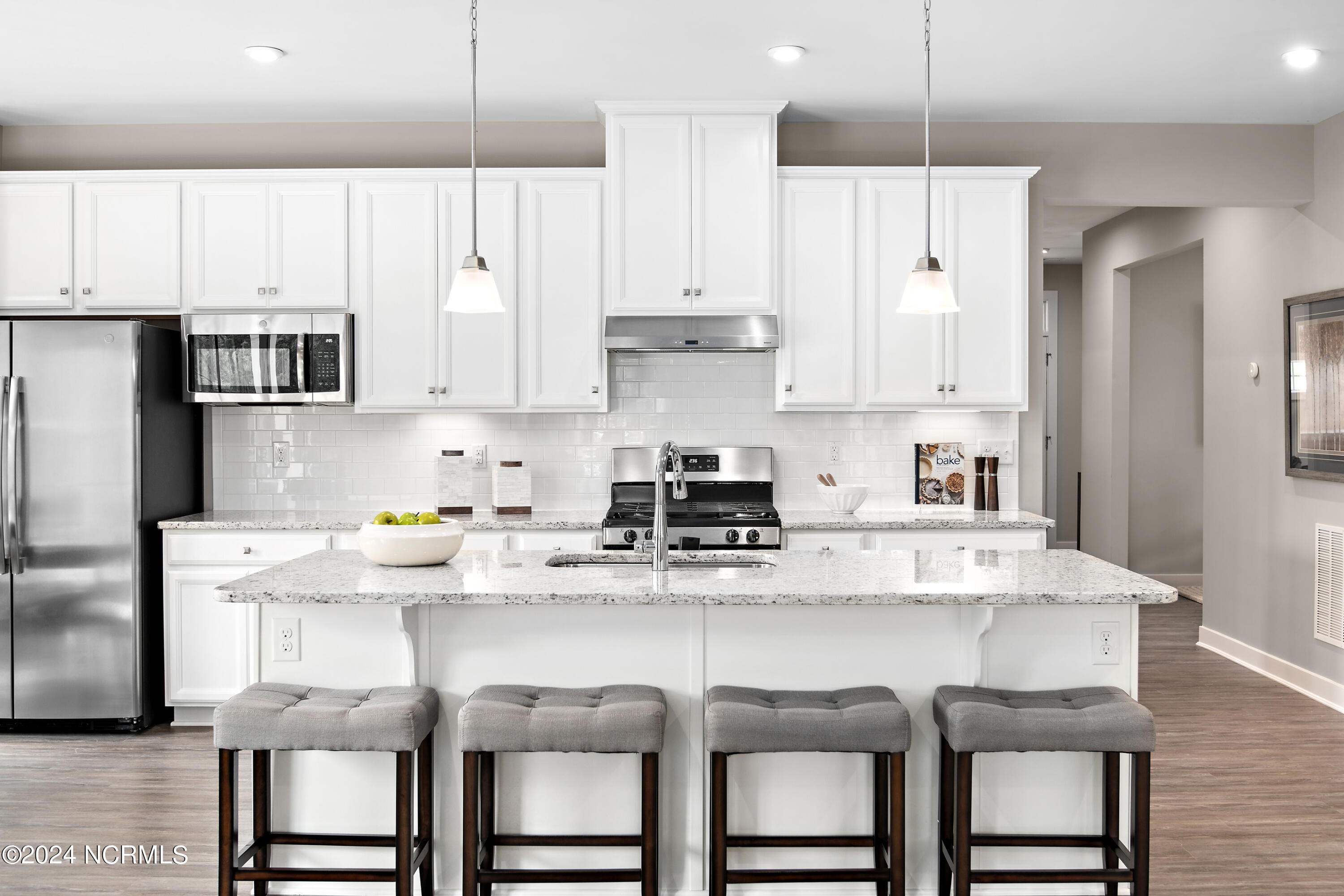 100522569 | Photo 12