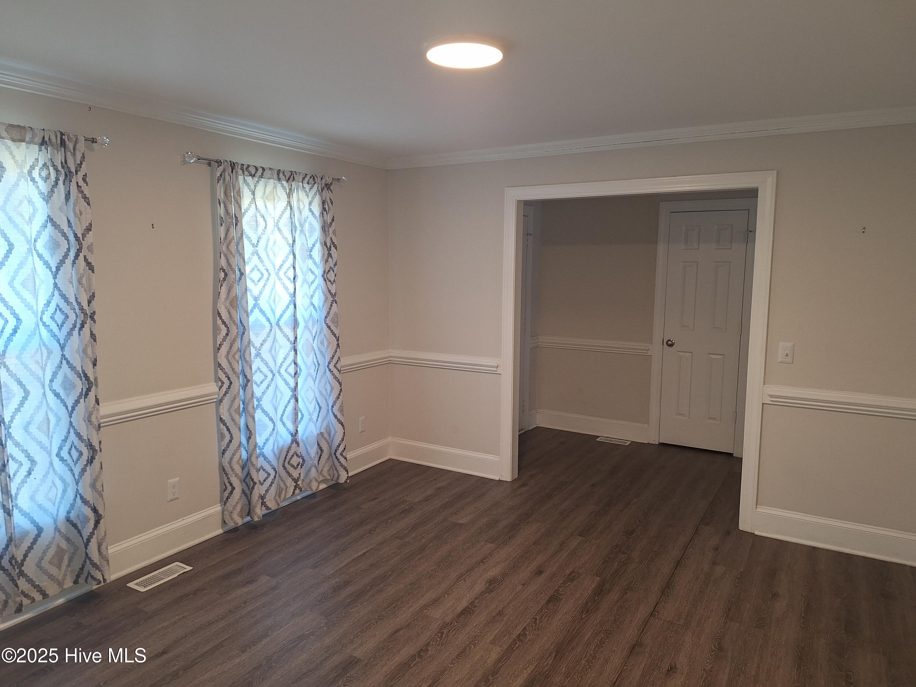 The flooring is amazing