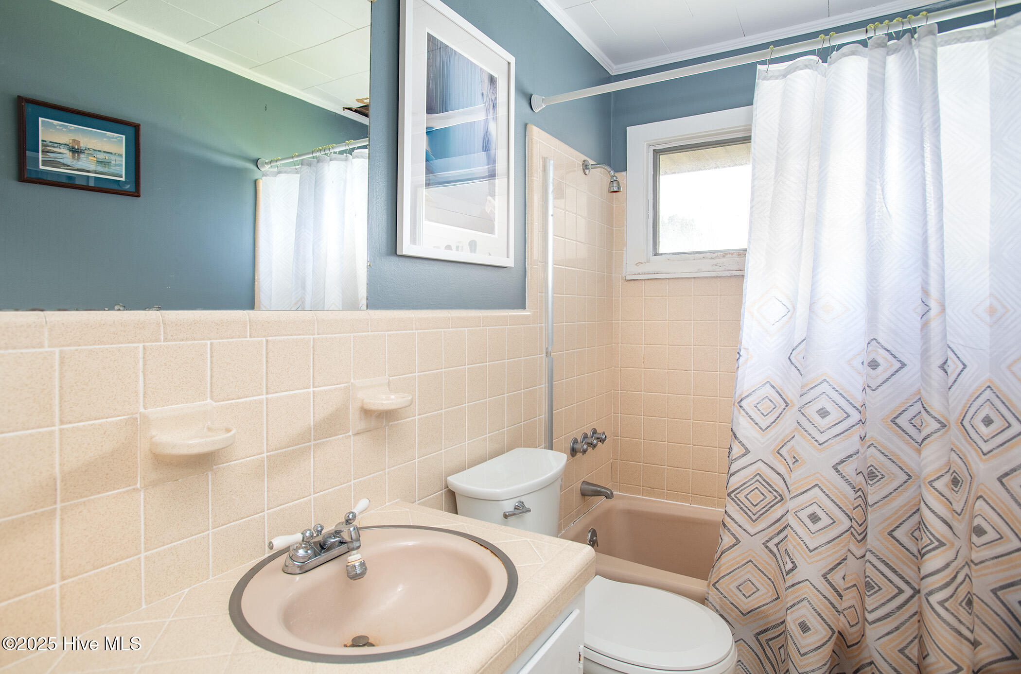 2596 Cedar Island Road,Cedar Island