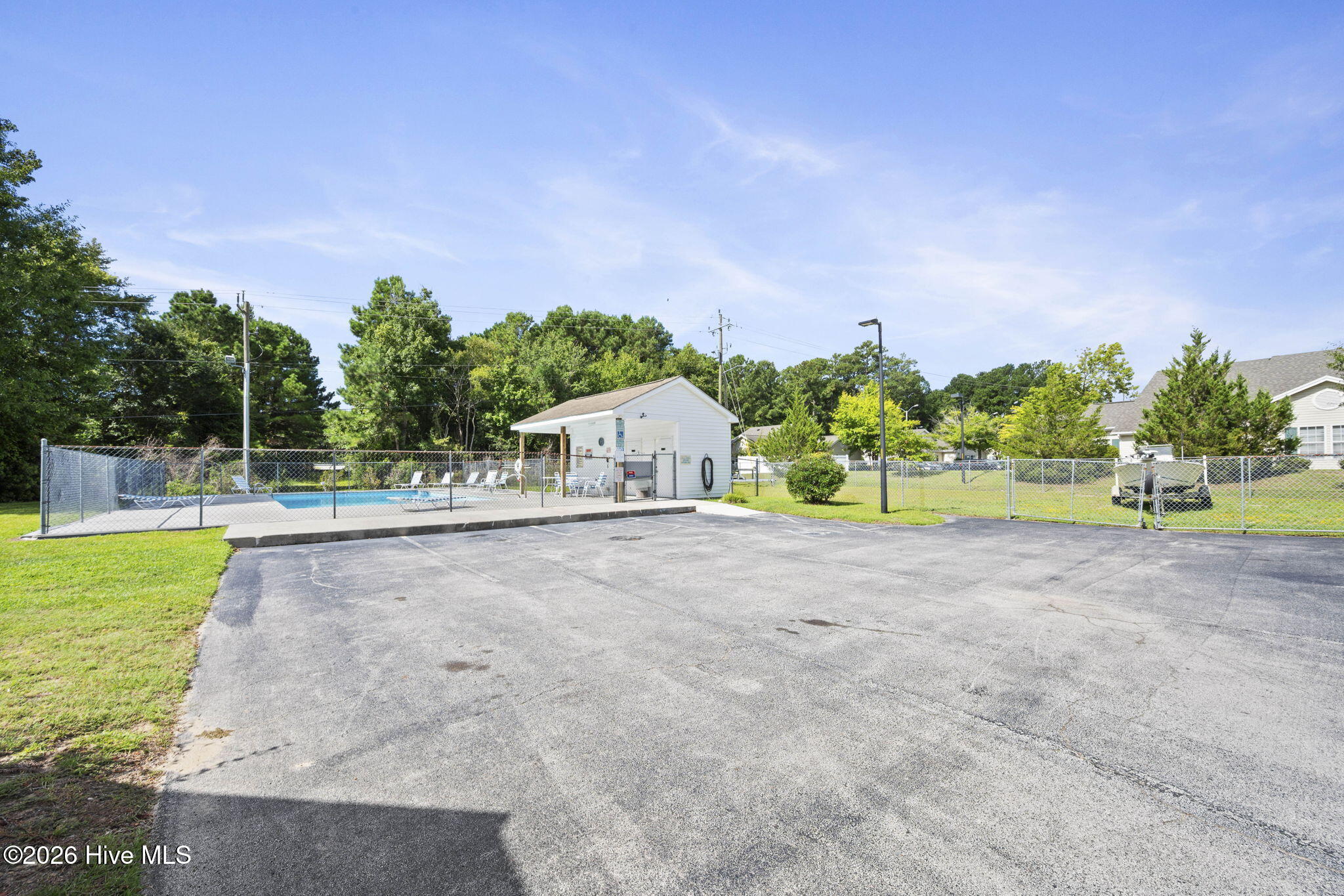 4513 Country Club Road E105,Morehead City