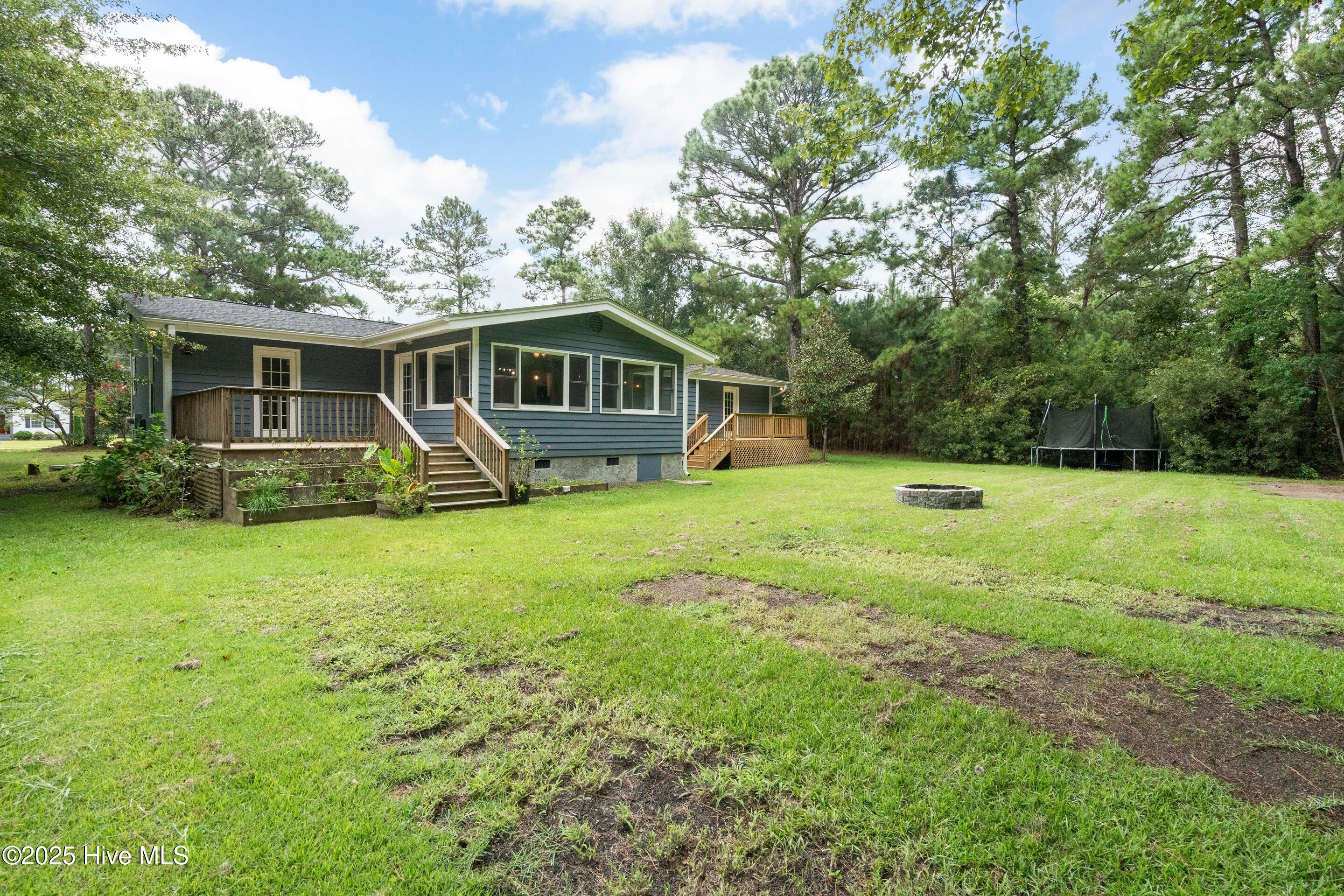 100527267 | Photo 45