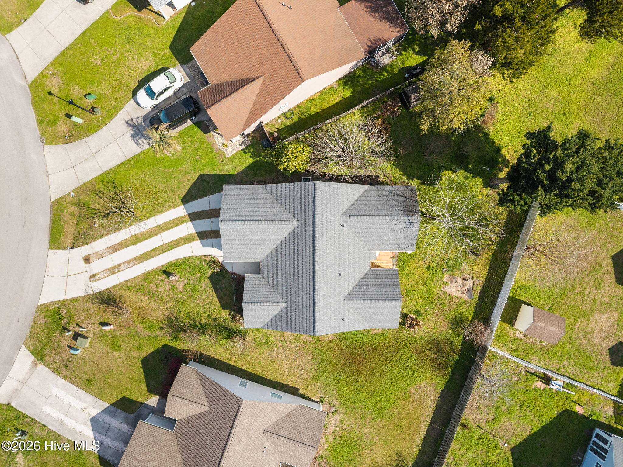 100560946 | Photo 46