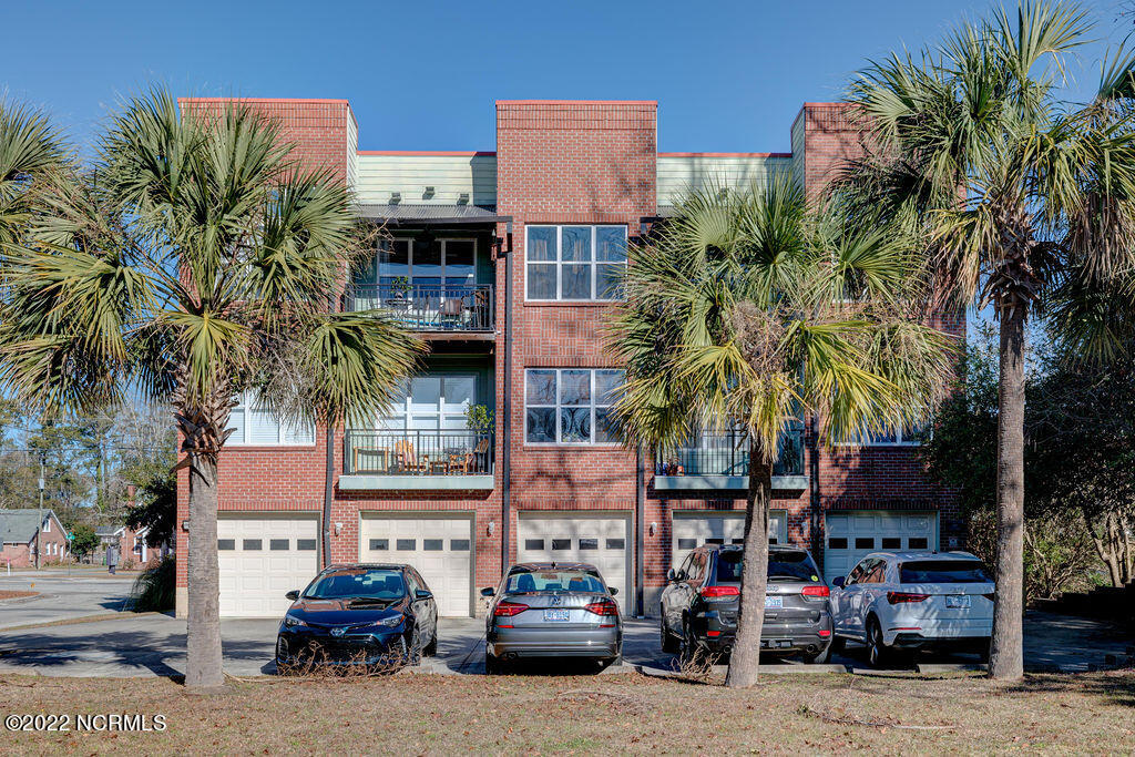 Homes for sale in Wilmington, NC | 2906 Market St #Unit 202, Wilmington, NC 28403 | MLS# 100535575