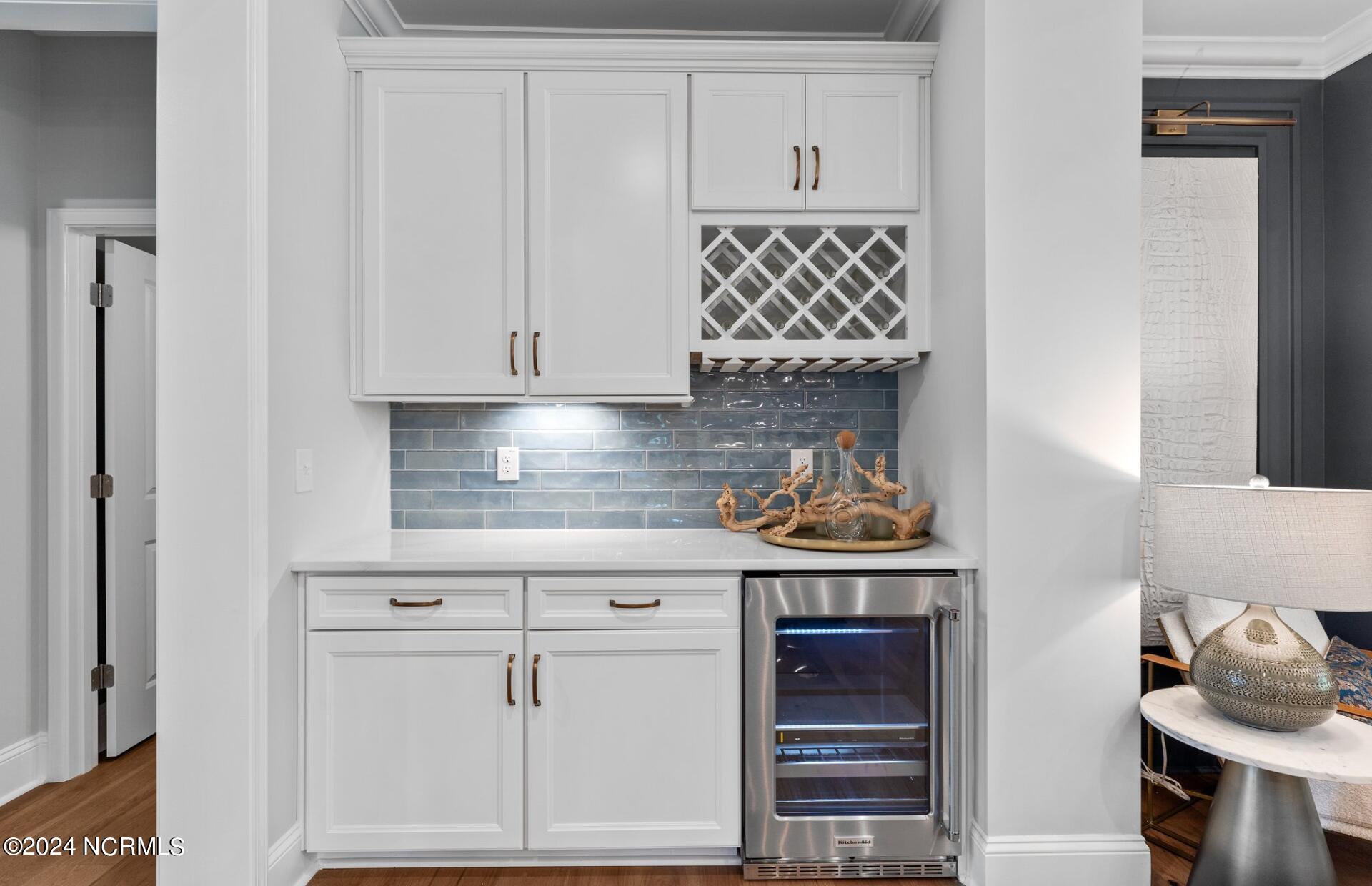 100535007 | Photo 12