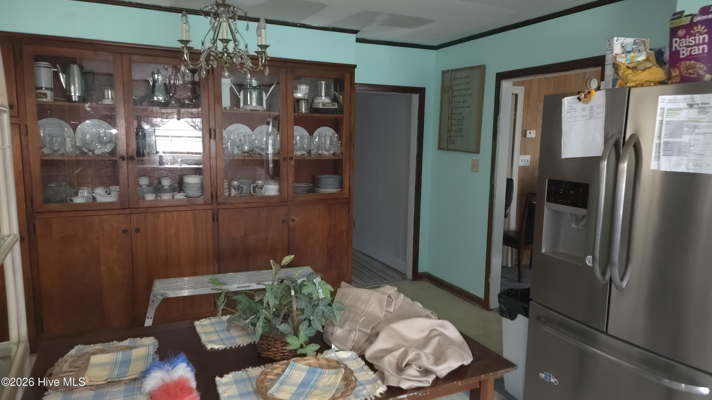 2100 S Lakeview Drive,Newport