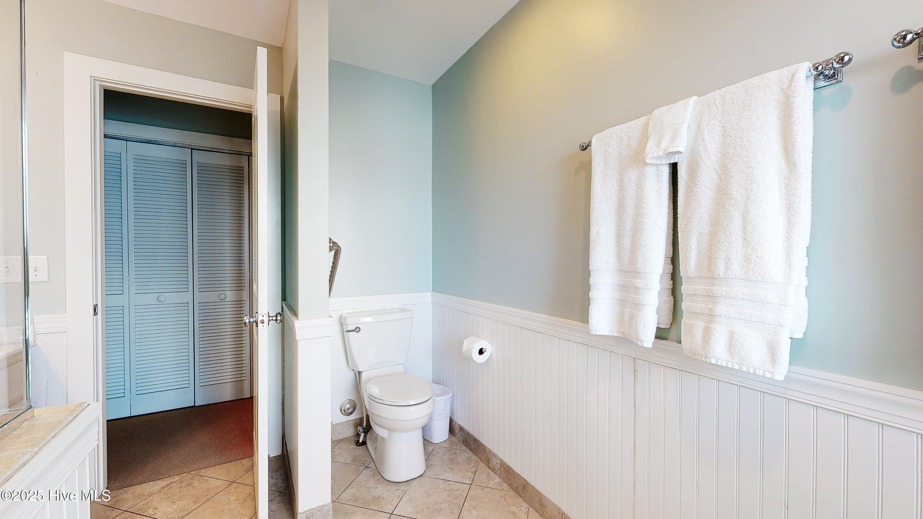 100563246 | Photo 28