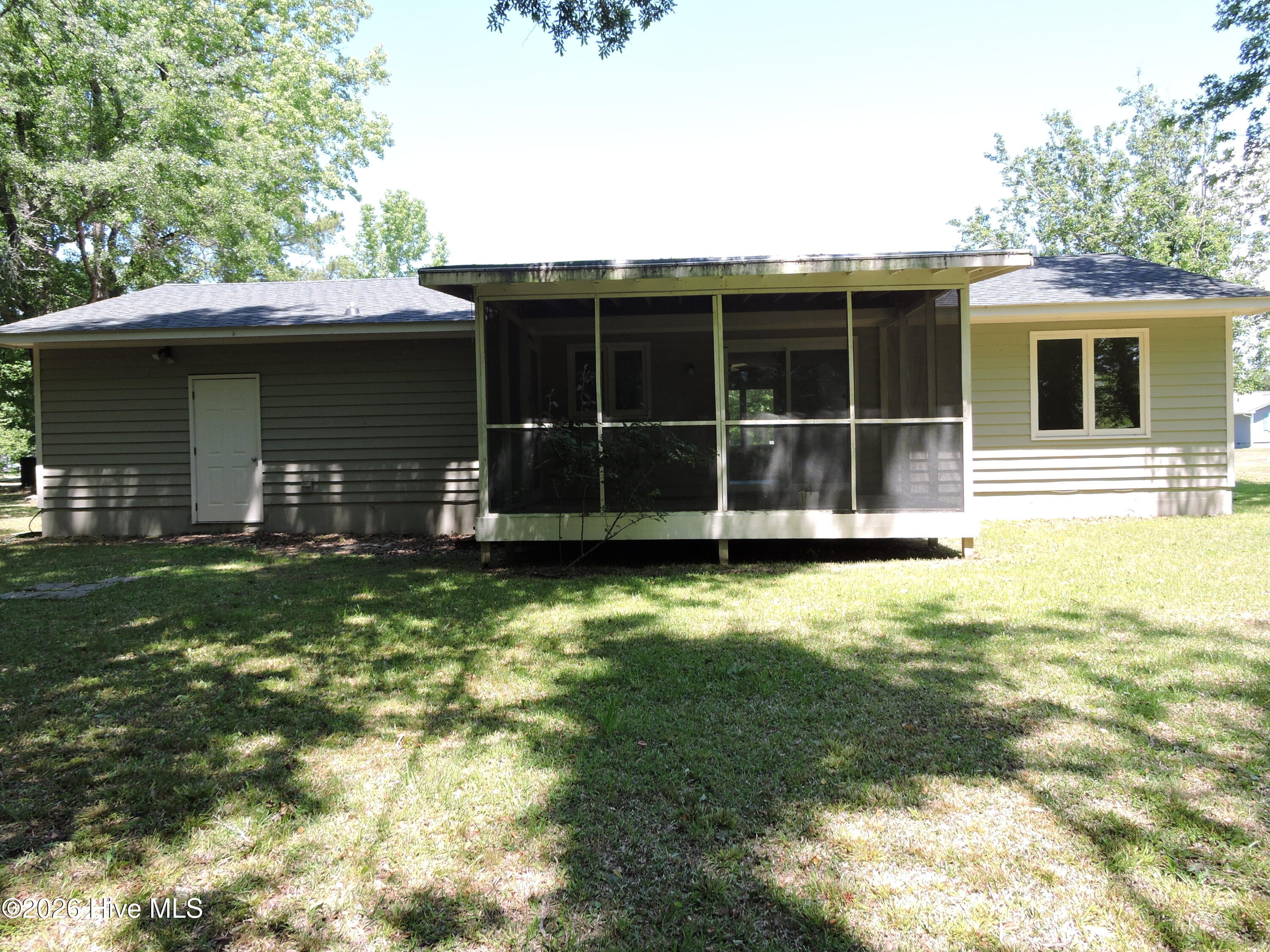 3211 Old Gate Road,Morehead City